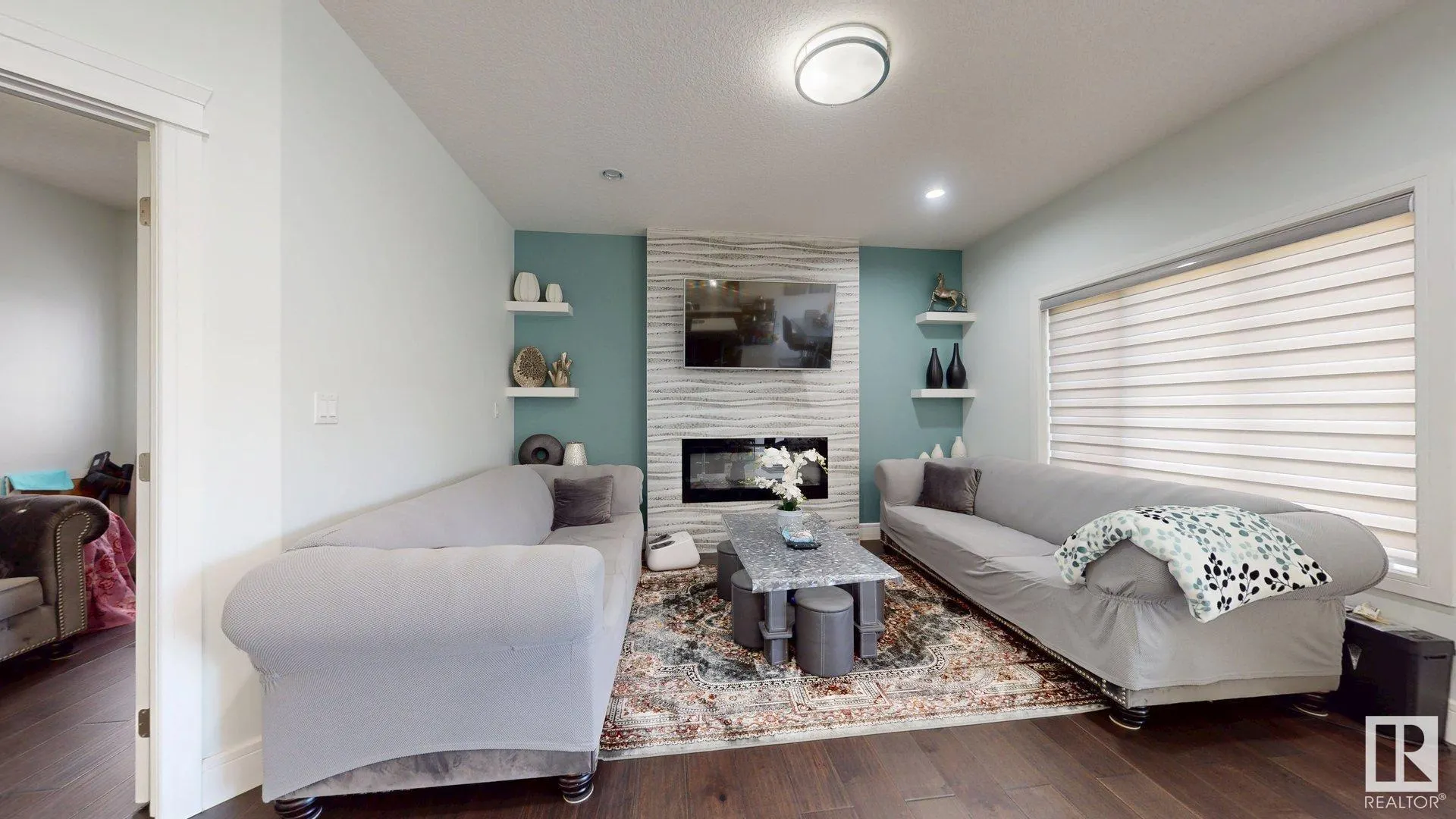 1103 30 Street