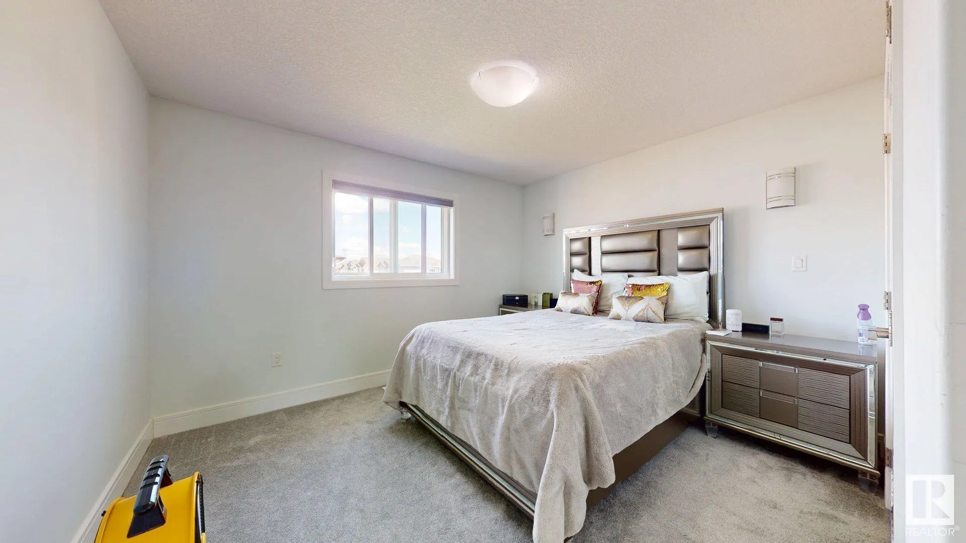 1103 30 Street