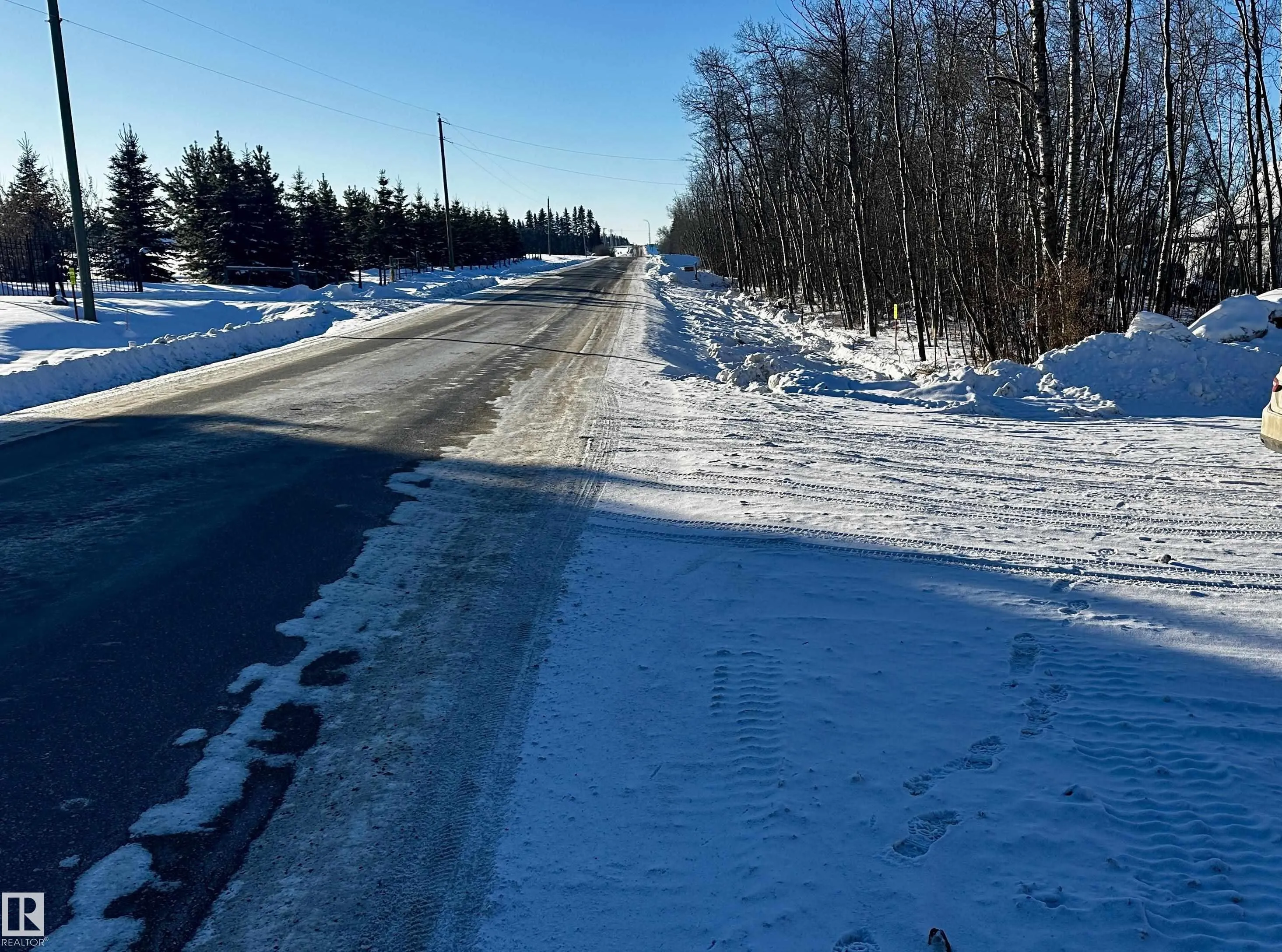 Rge Rd 222 North of Highway 16