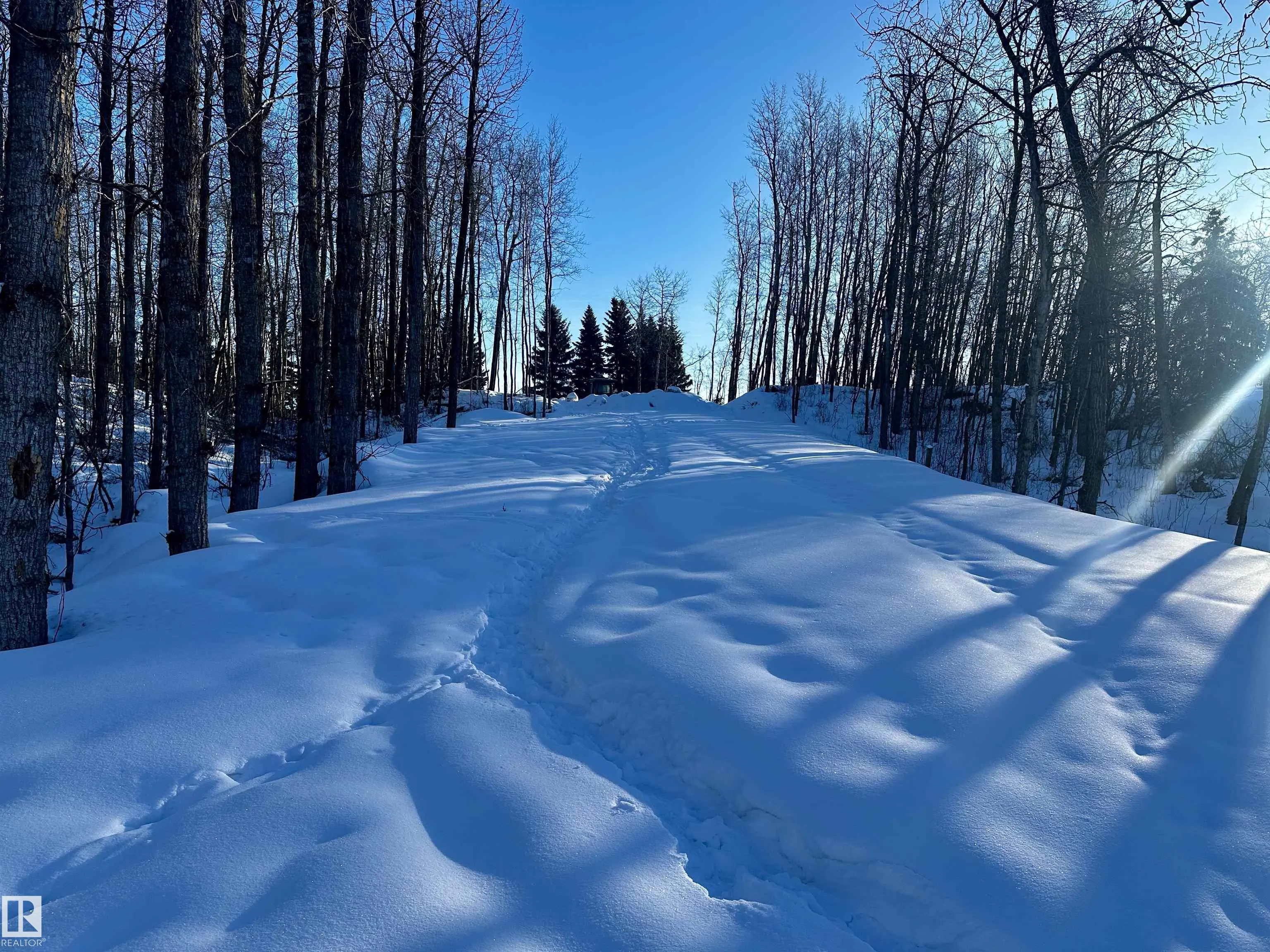 Rge Rd 222 North of Highway 16