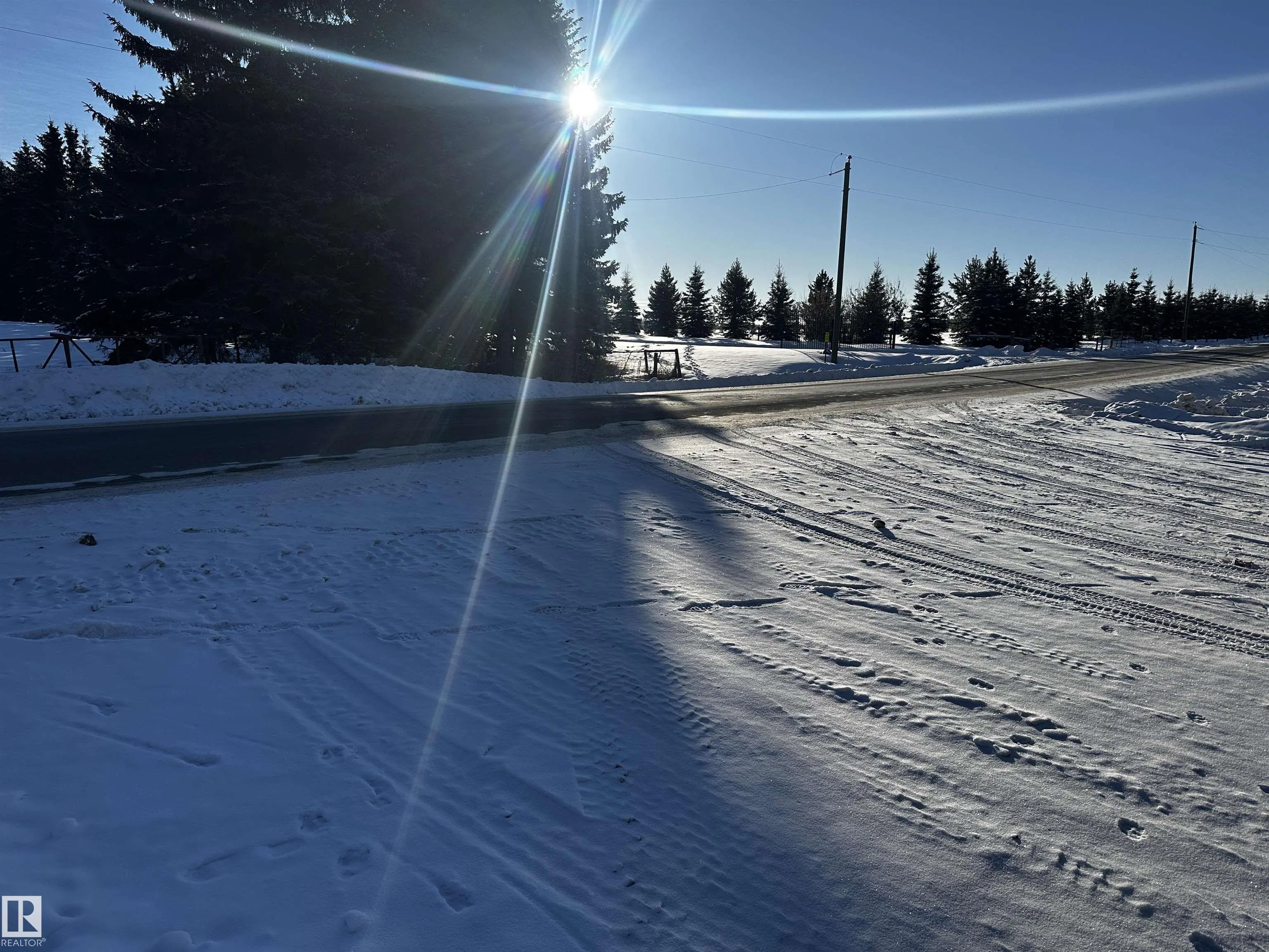 Rge Rd 222 North of Highway 16