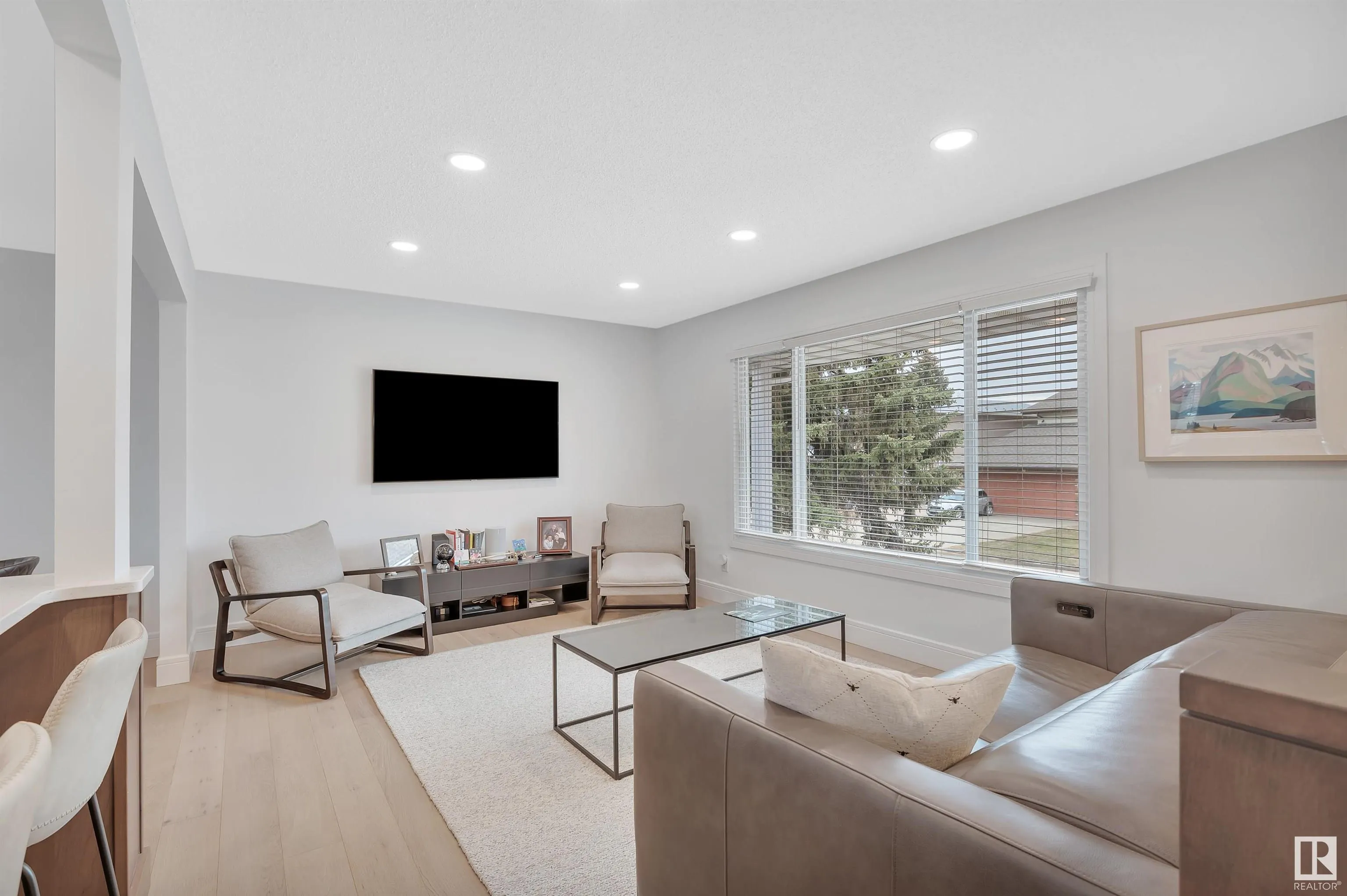 29 PEACE RIVER Drive