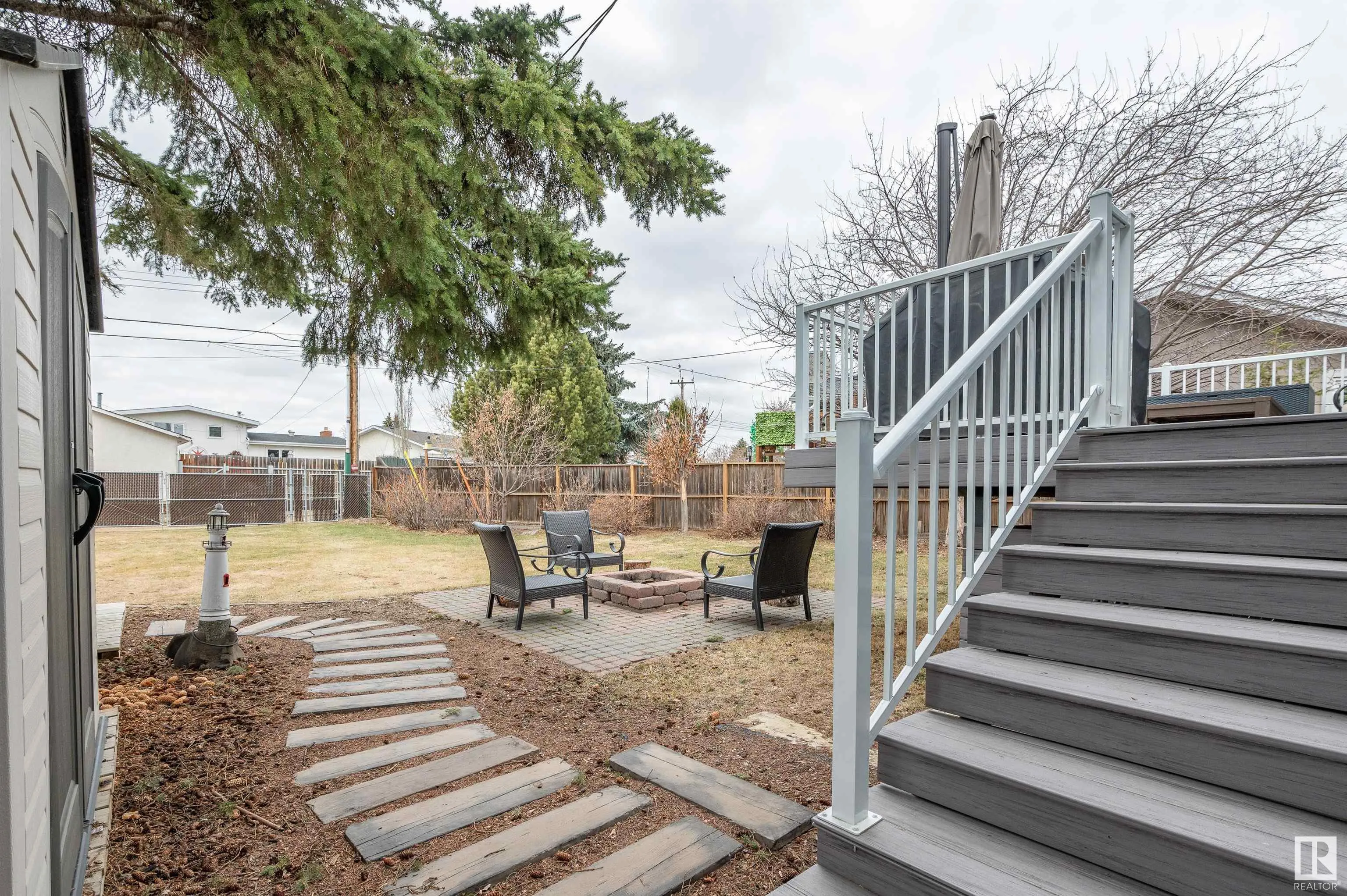 29 PEACE RIVER Drive