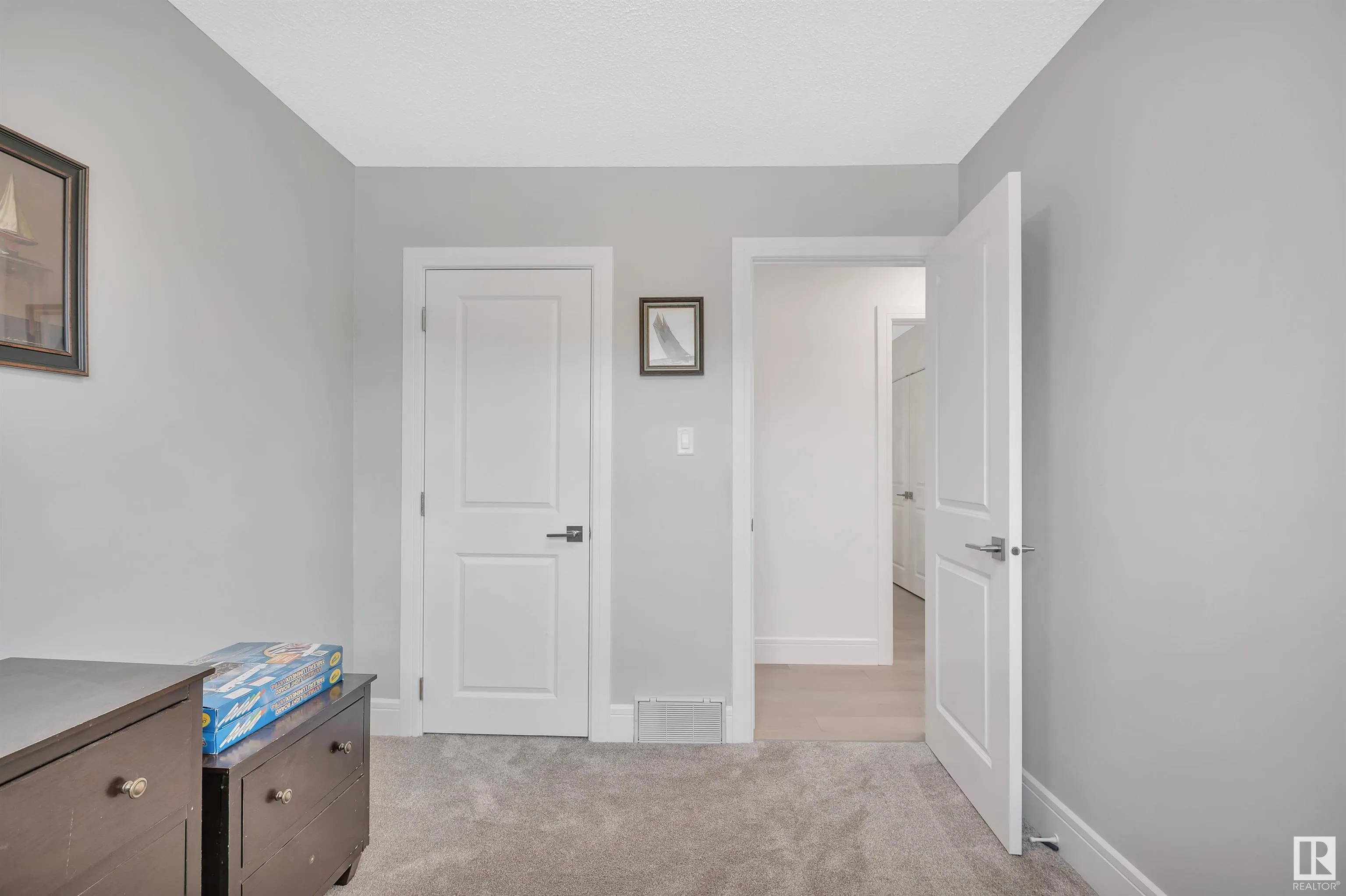 29 PEACE RIVER Drive