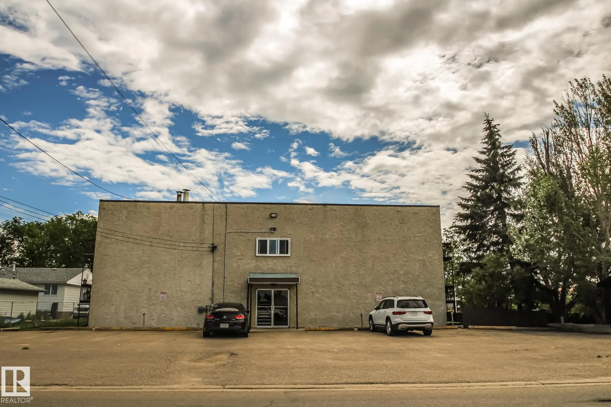 4836 52 Ave