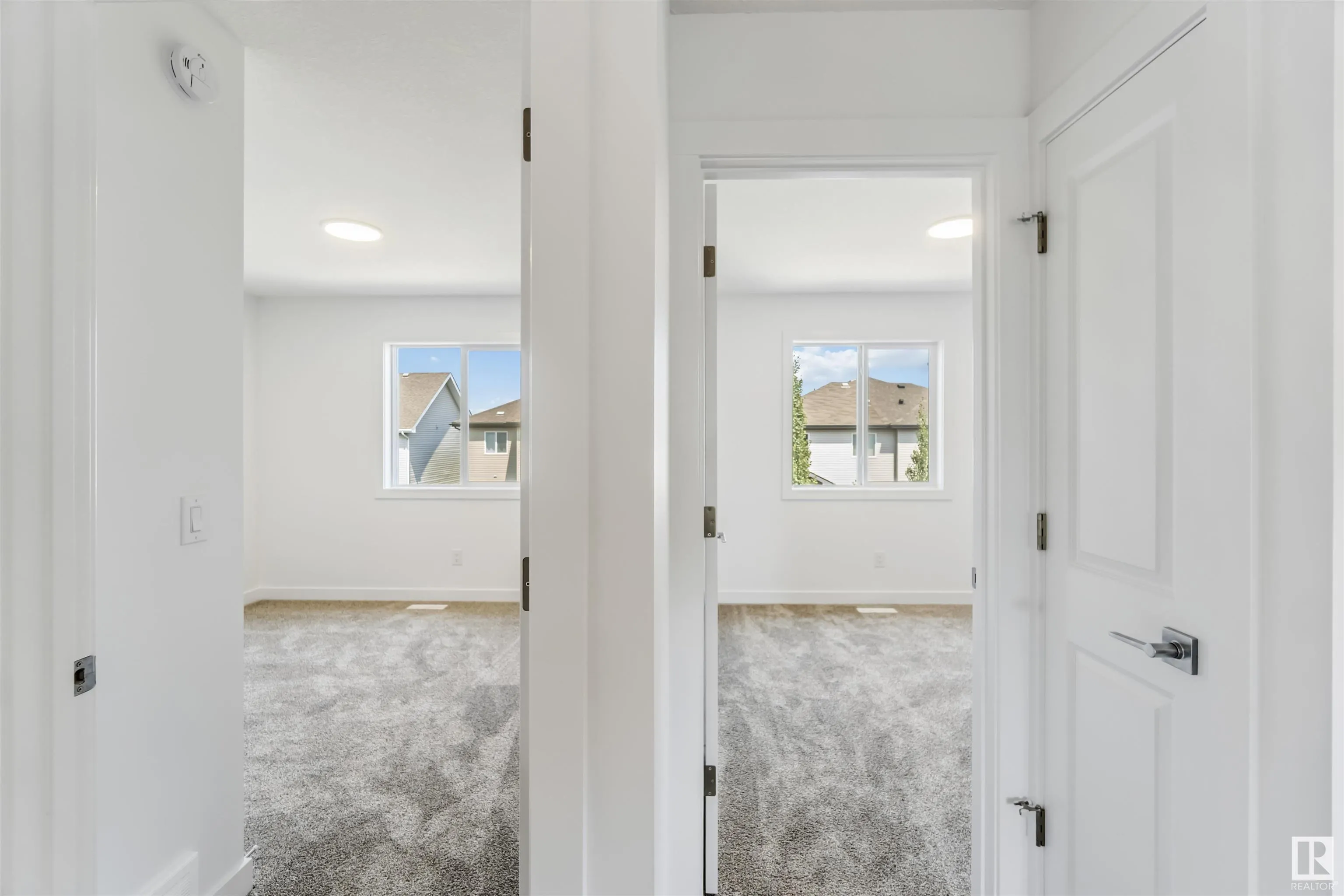 18 SPRINGBROOK Wynd