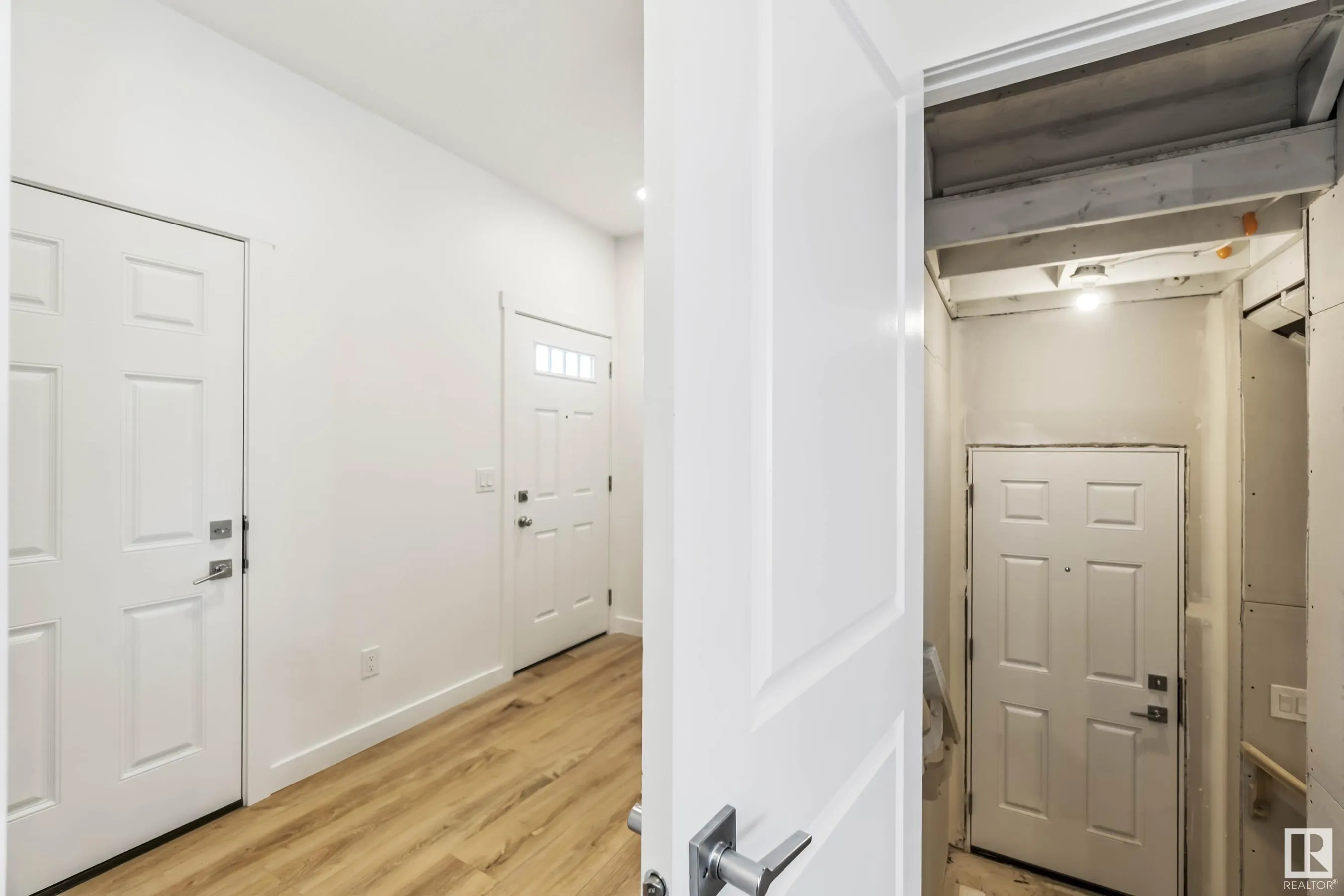 18 SPRINGBROOK Wynd