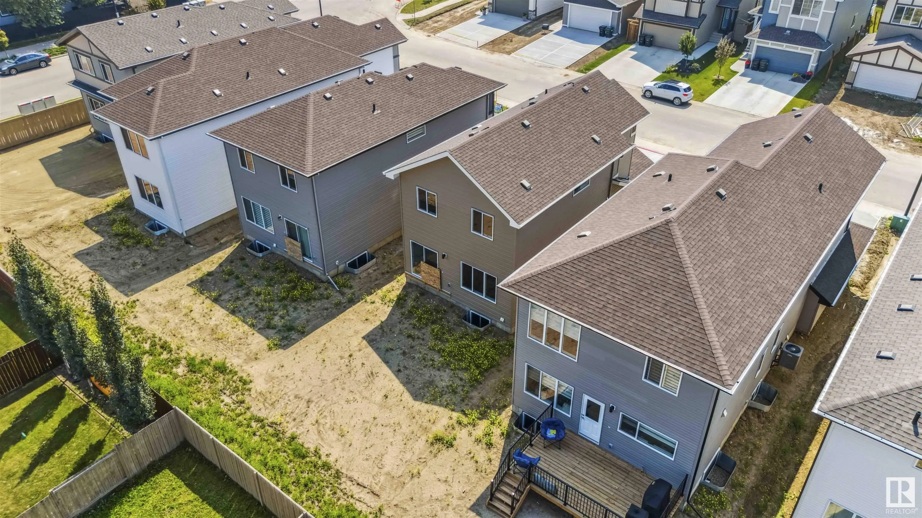 18 SPRINGBROOK Wynd