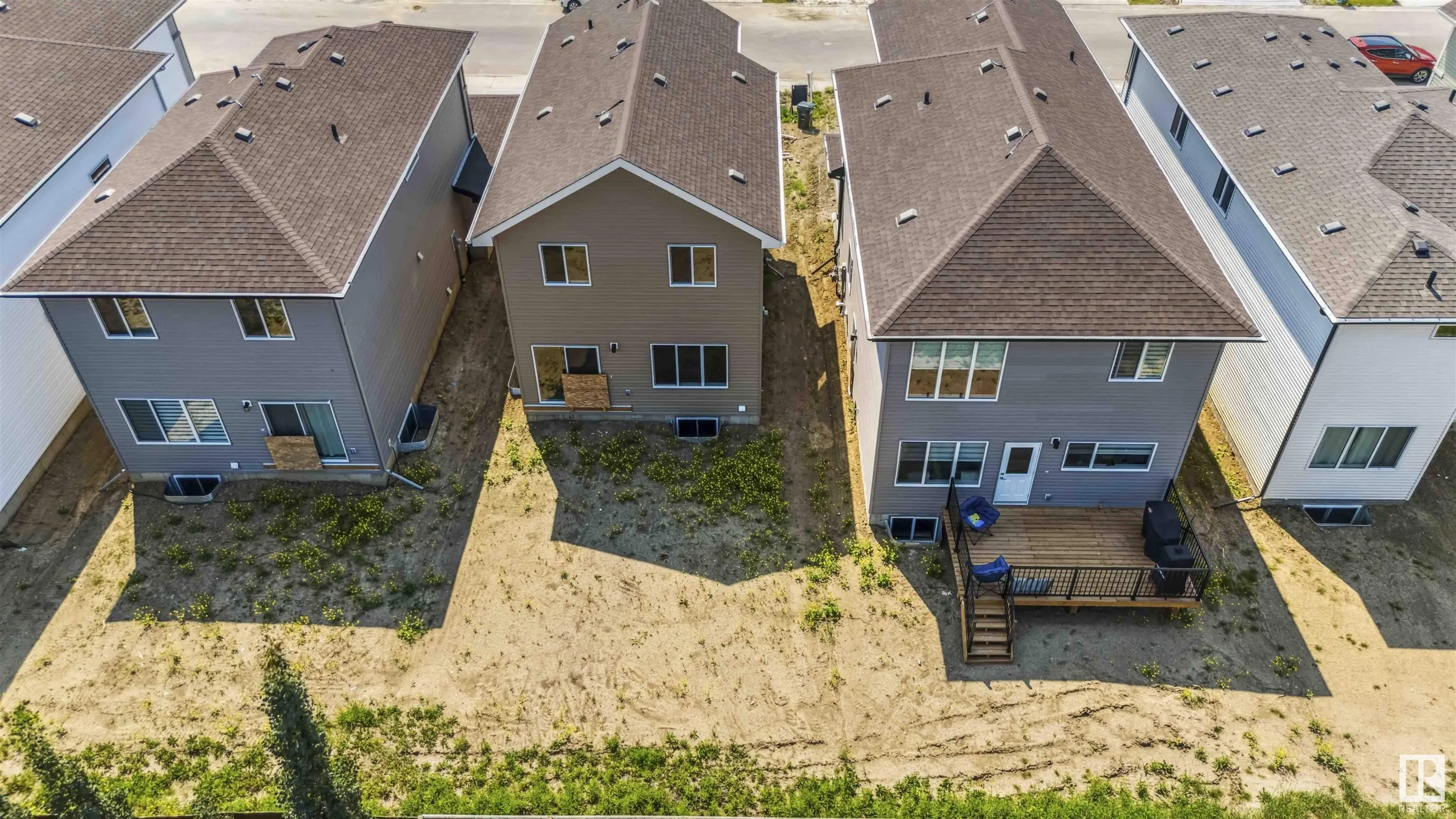 18 SPRINGBROOK Wynd