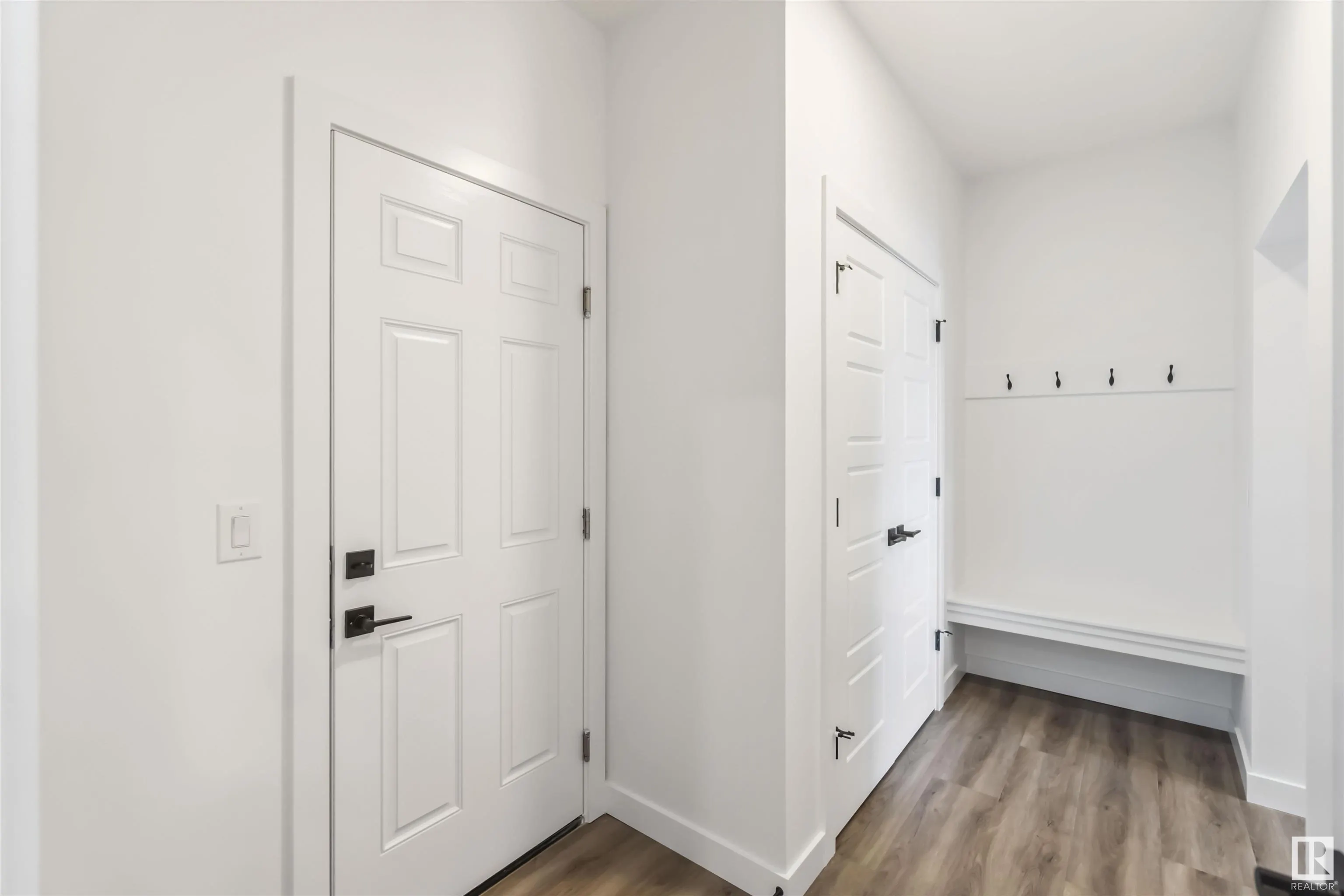 19 SPRINGBROOK Wynd