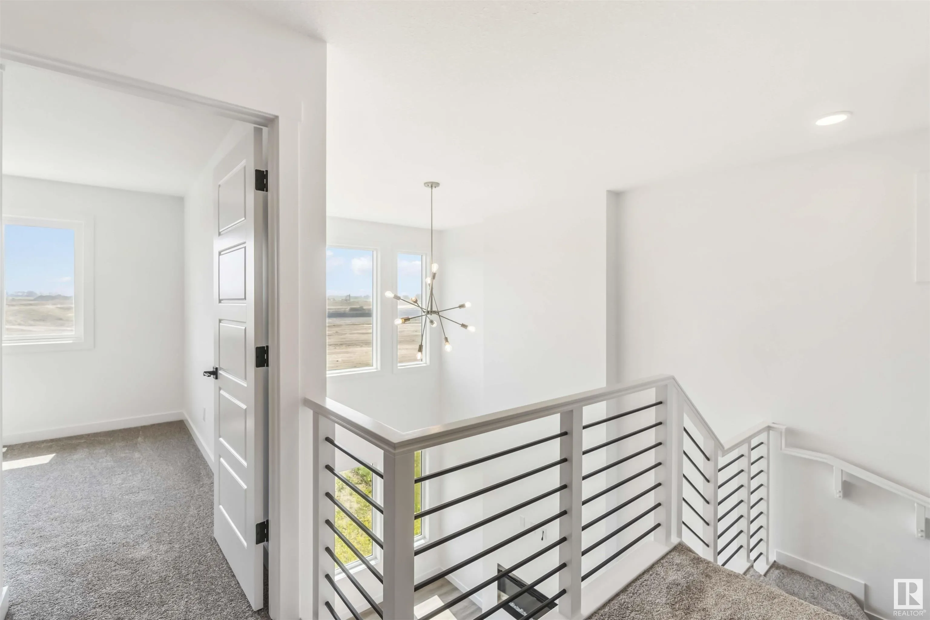 19 SPRINGBROOK Wynd