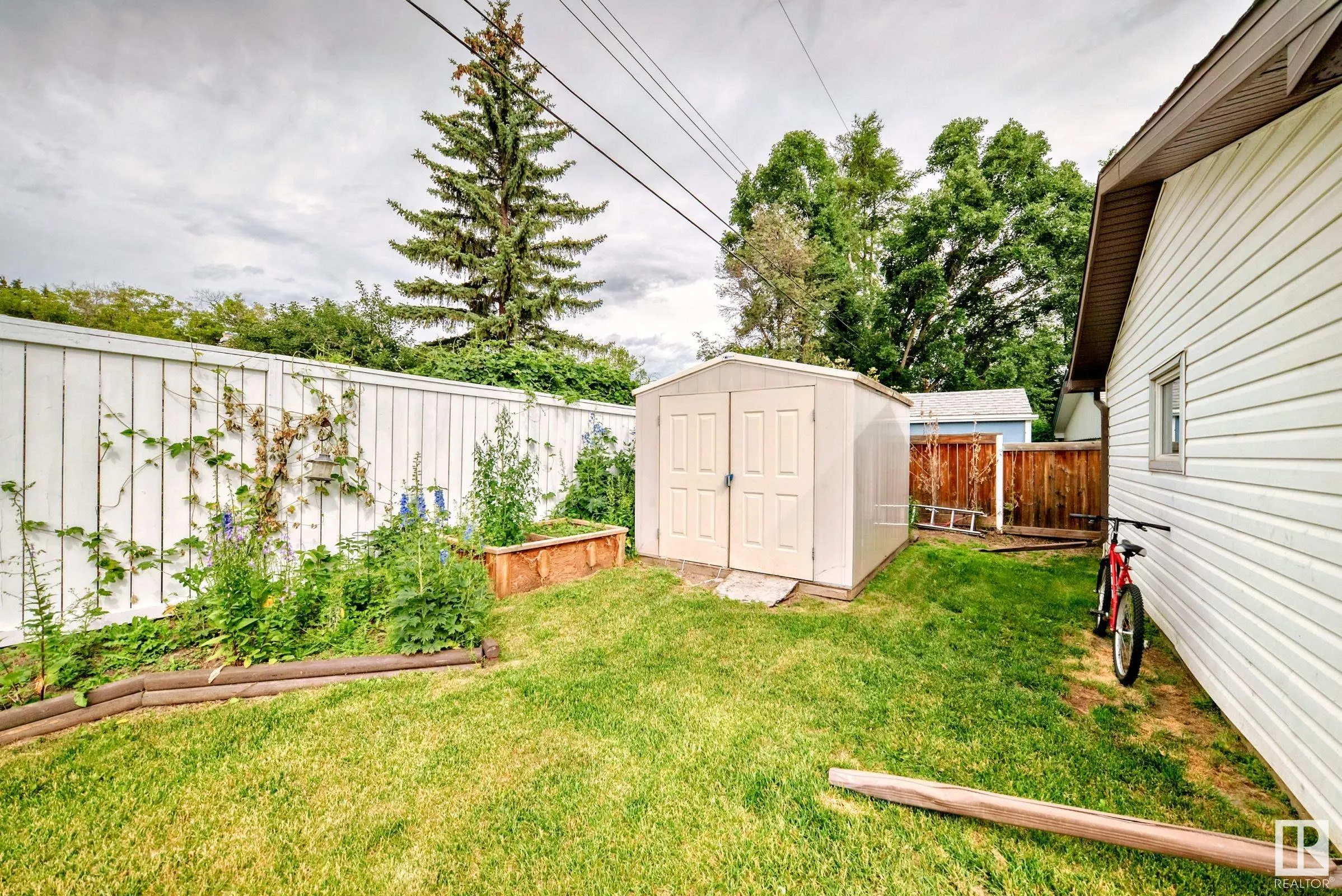 44 GRANDIN Road