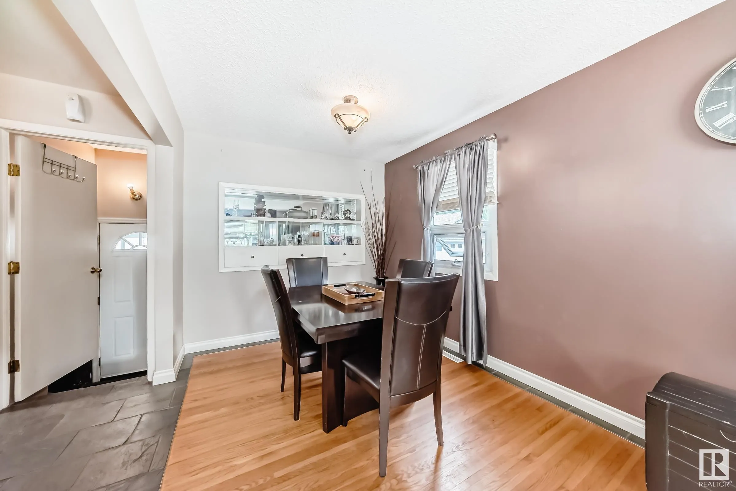 44 GRANDIN Road