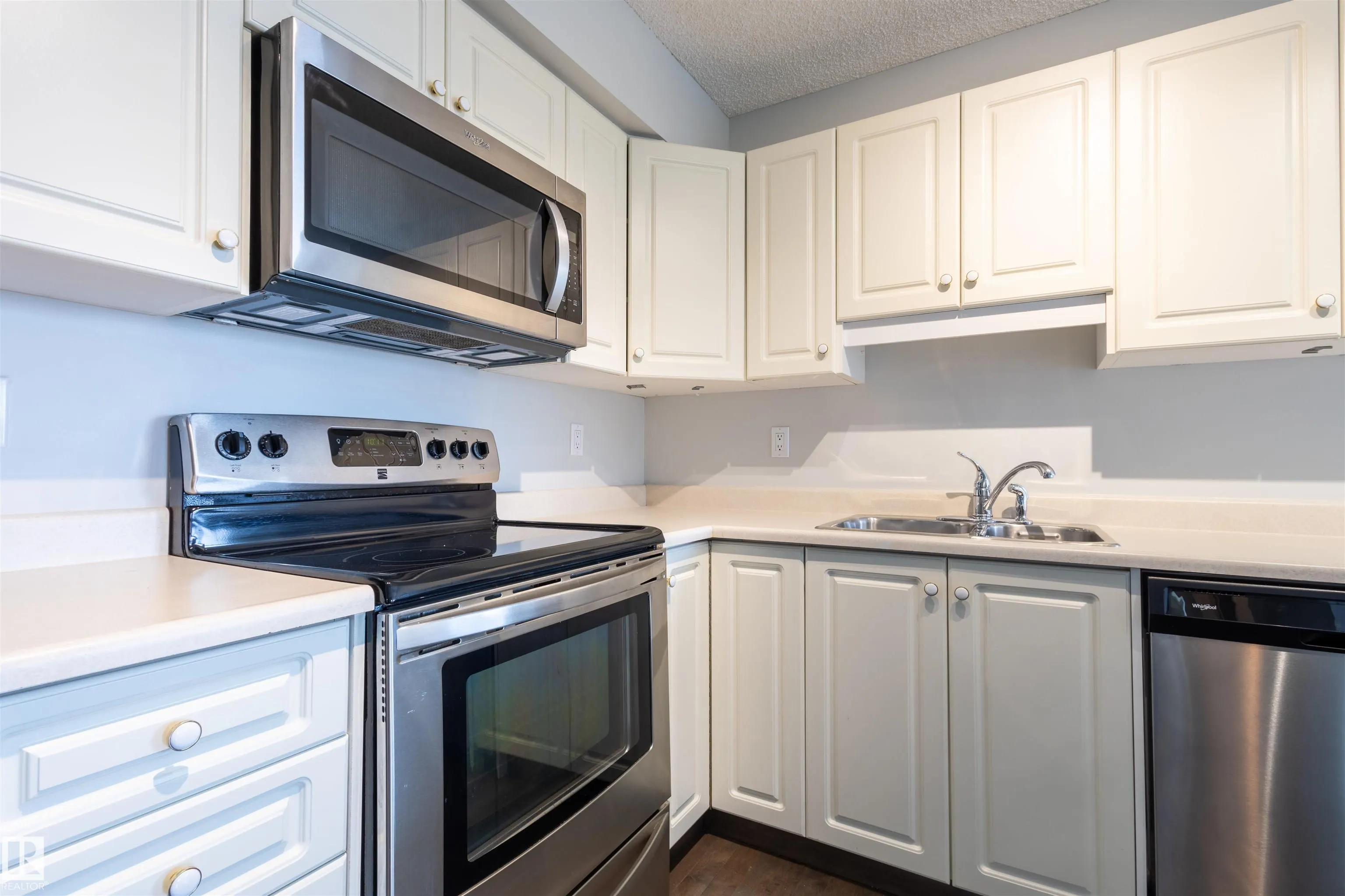 10649 SASKATCHEWAN Drive