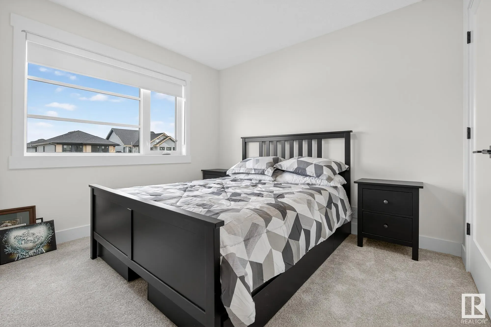 57 Newbury Ci