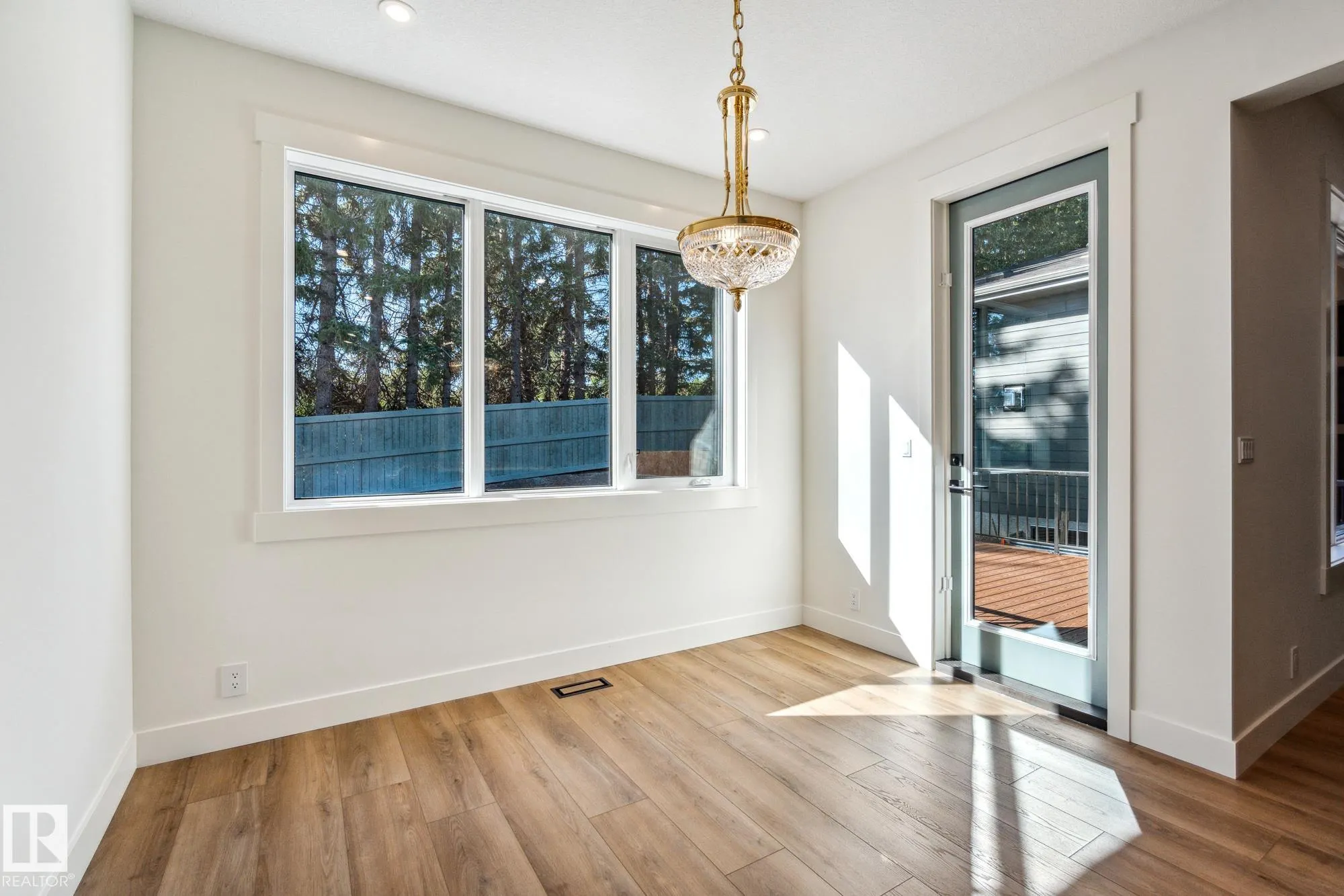 57 Newbury Ci