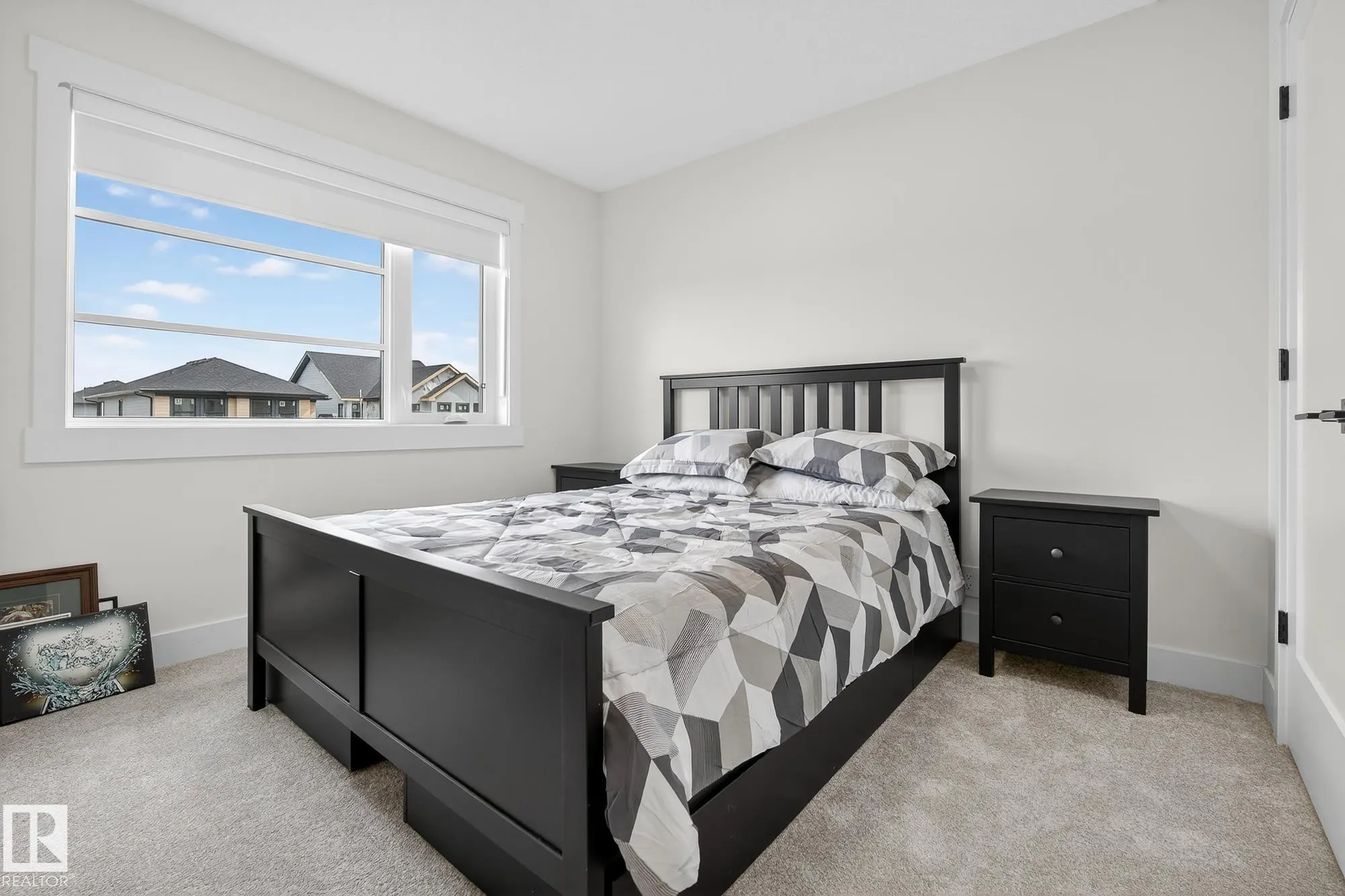 57 Newbury Ci