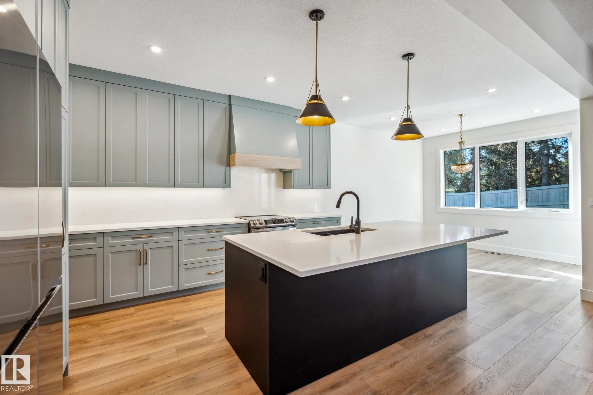 57 Newbury Ci