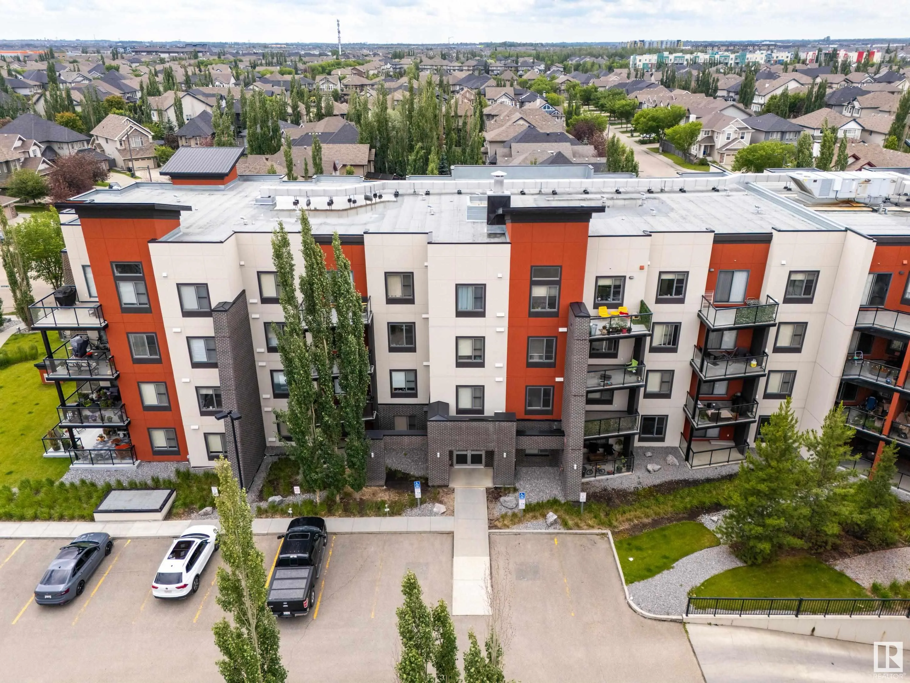 308 Ambleside Link