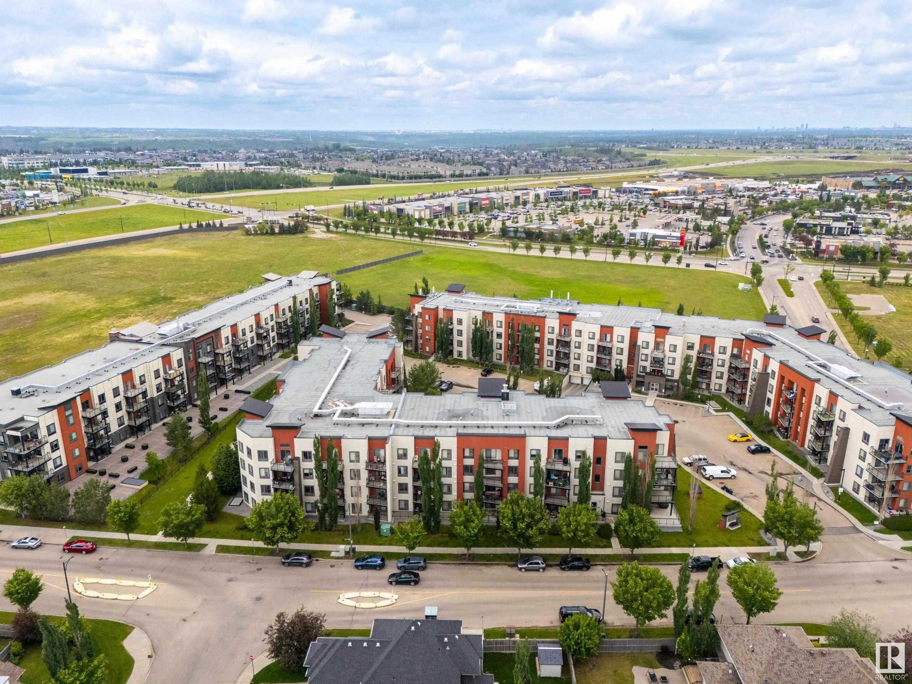 308 Ambleside Link