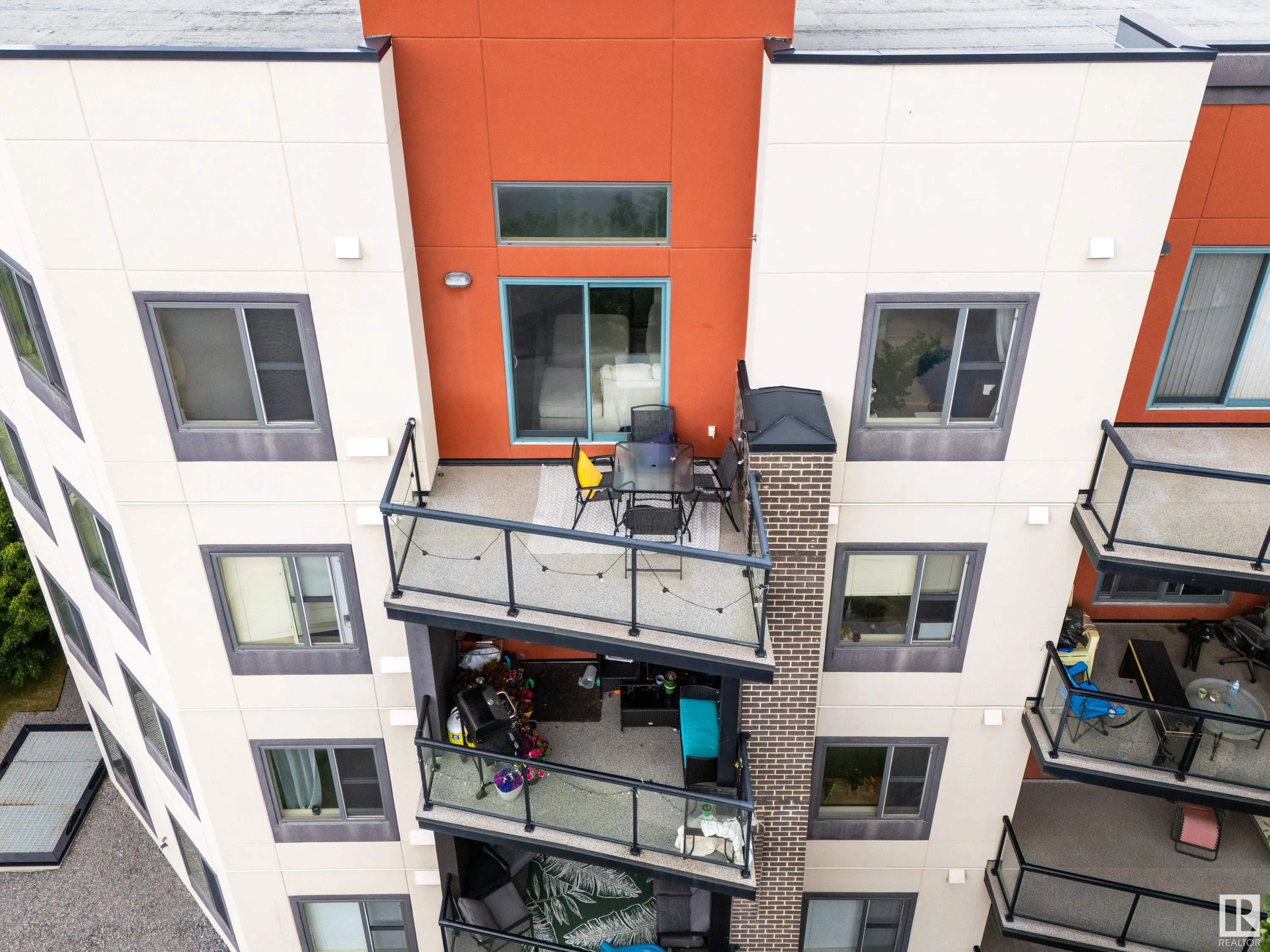 308 Ambleside Link