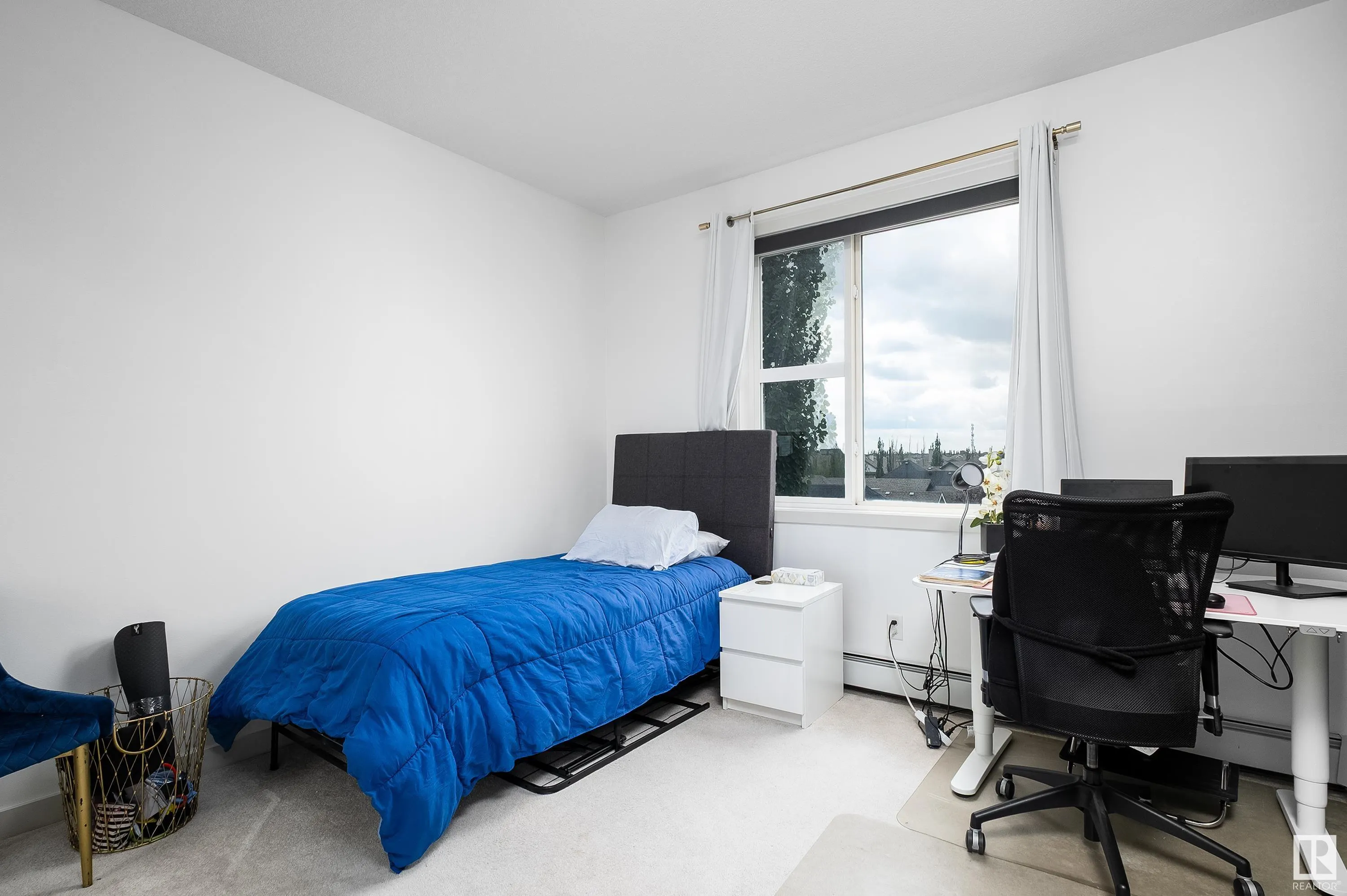 308 Ambleside Link