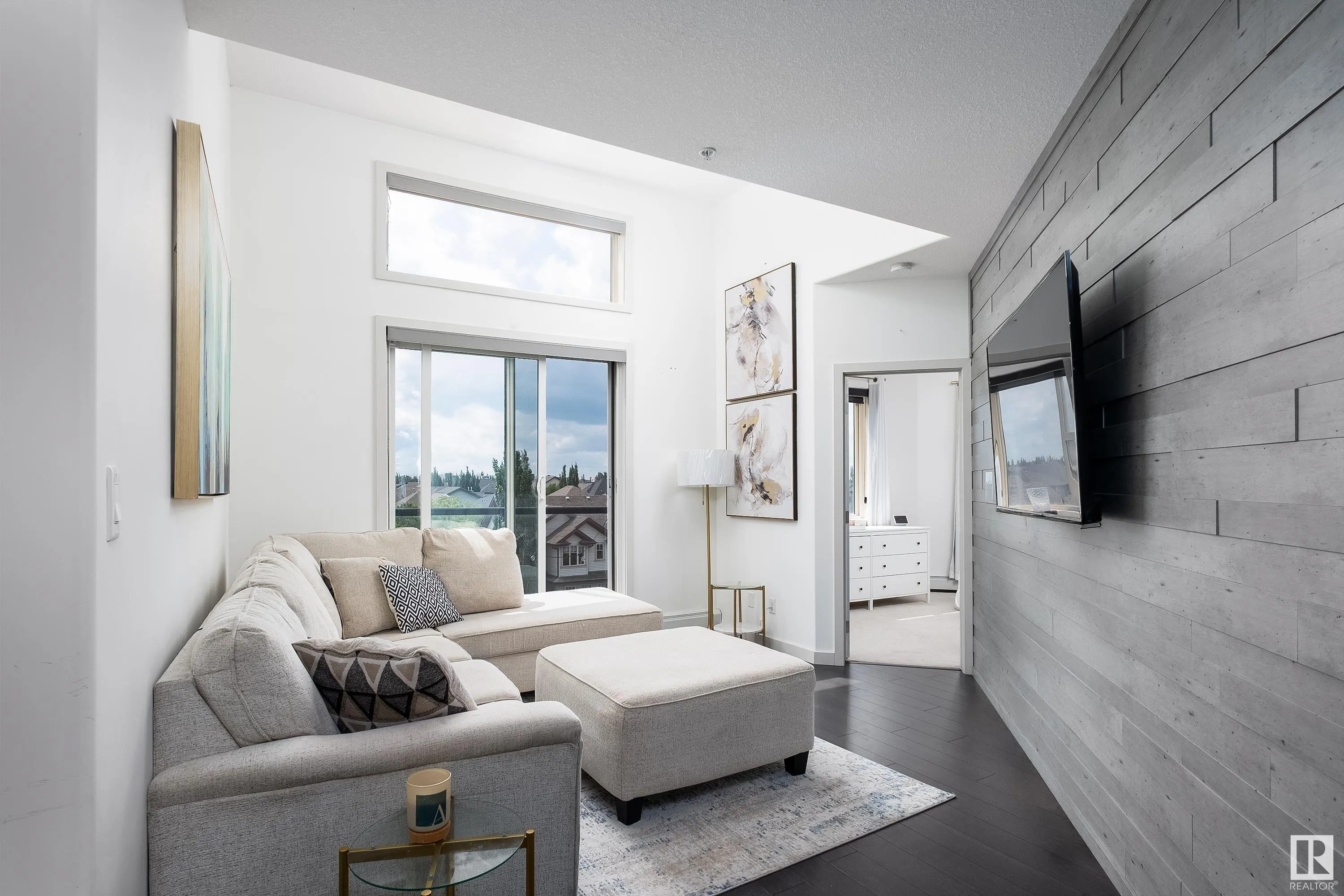 308 Ambleside Link