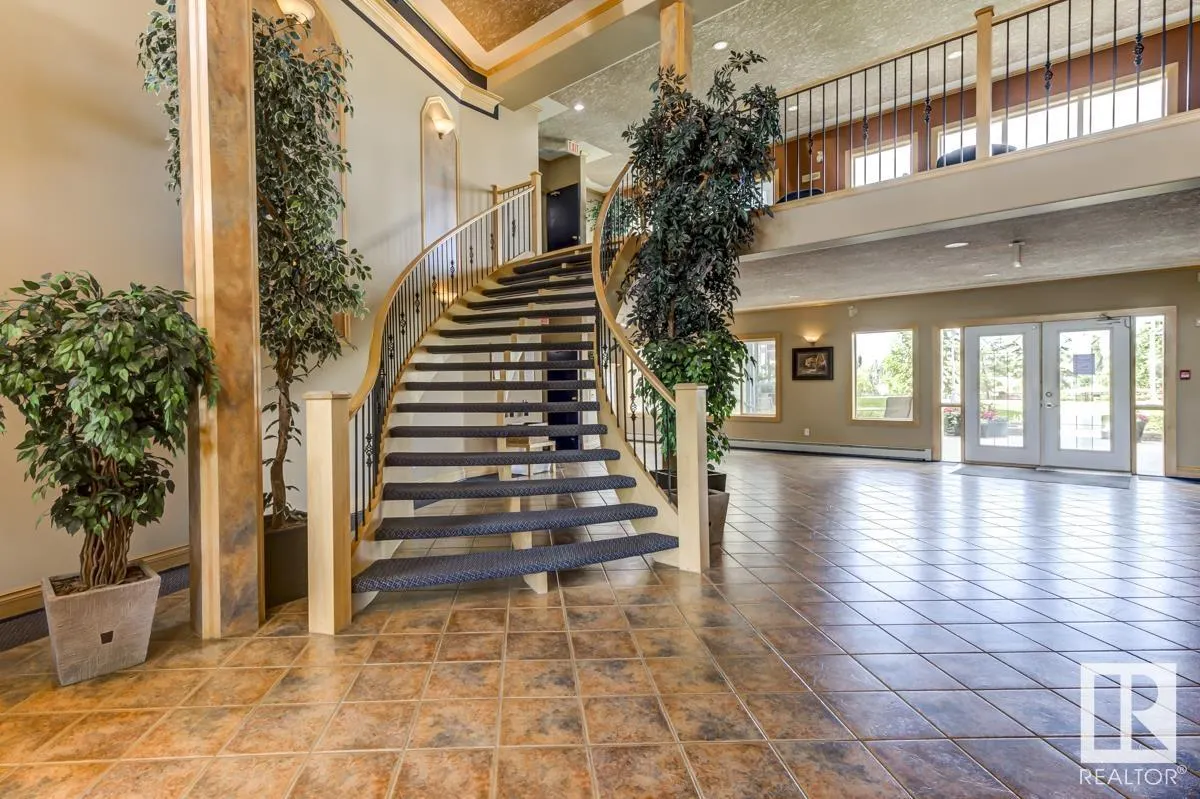 100 Foxhaven Drive