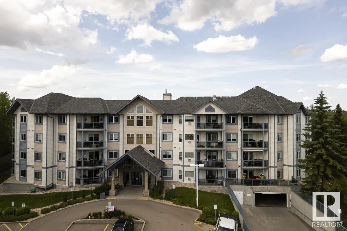 100 Foxhaven Drive