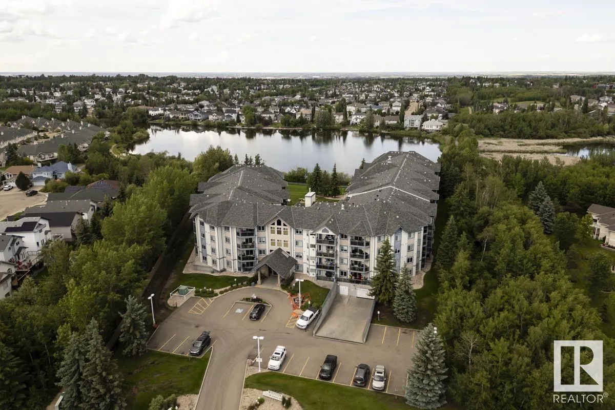 100 Foxhaven Drive