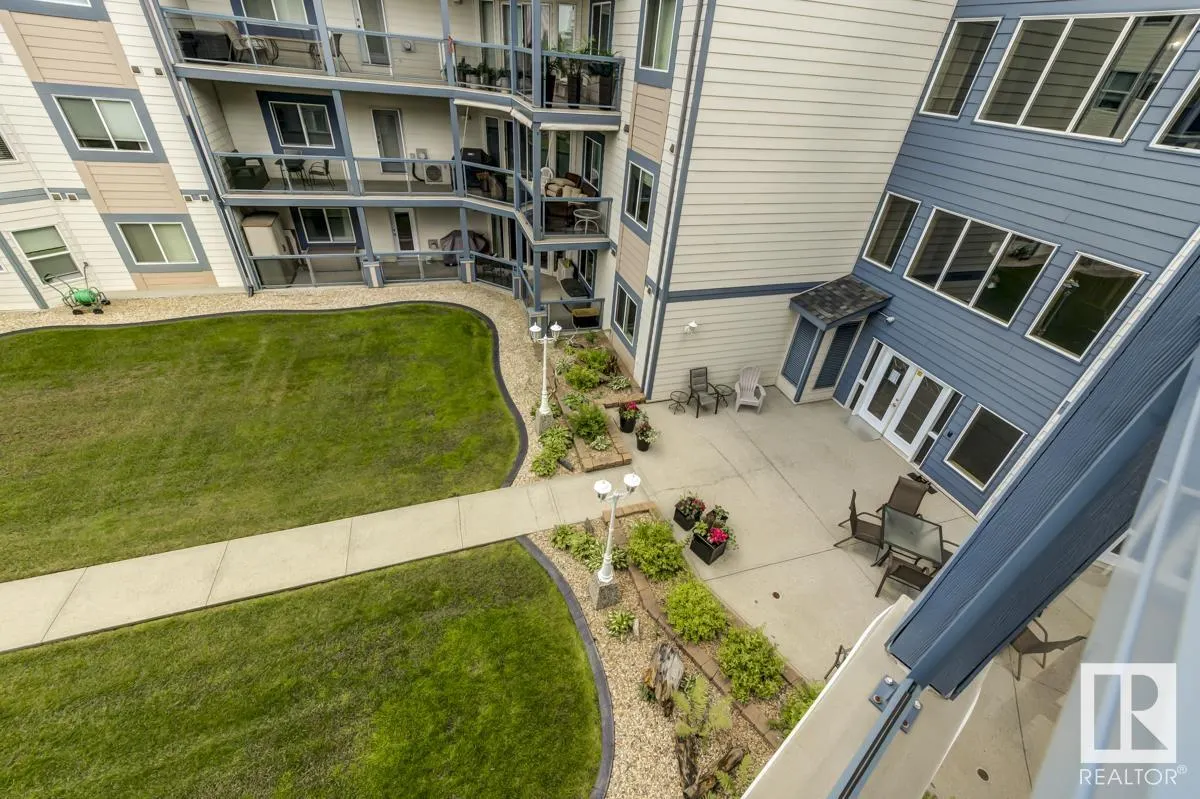 100 Foxhaven Drive