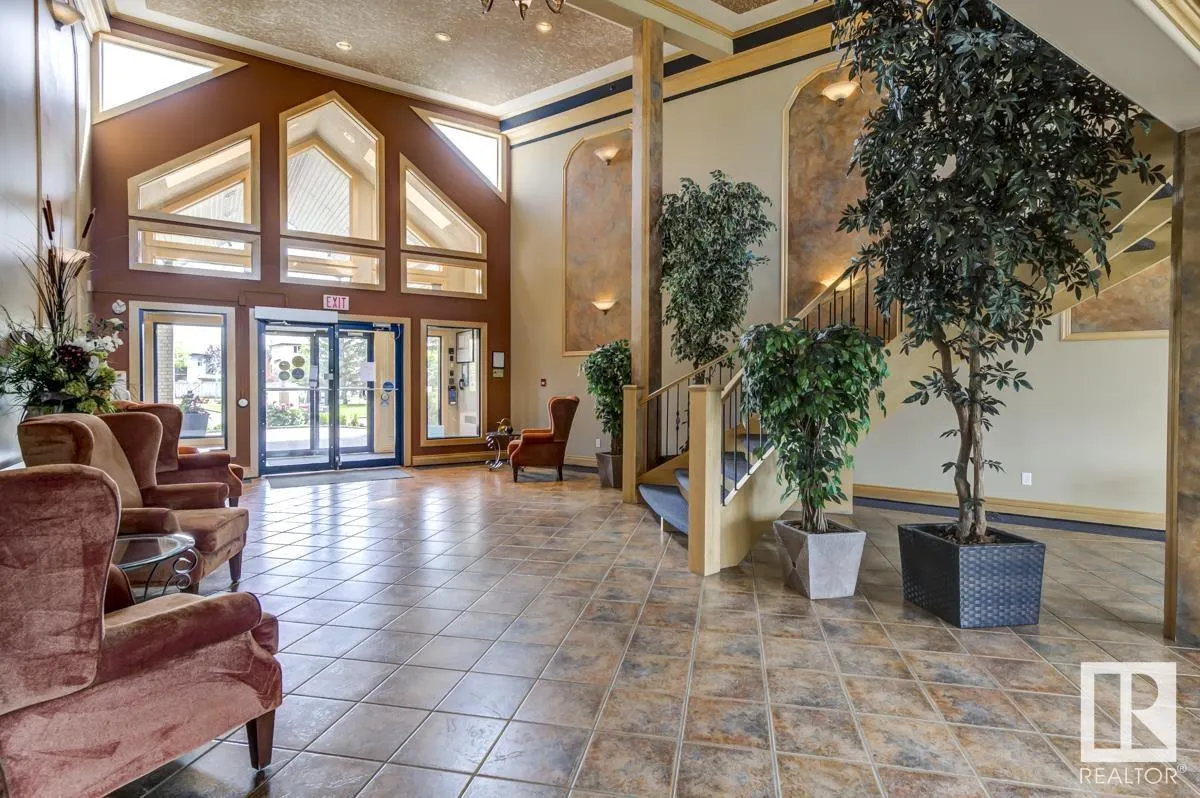 100 Foxhaven Drive