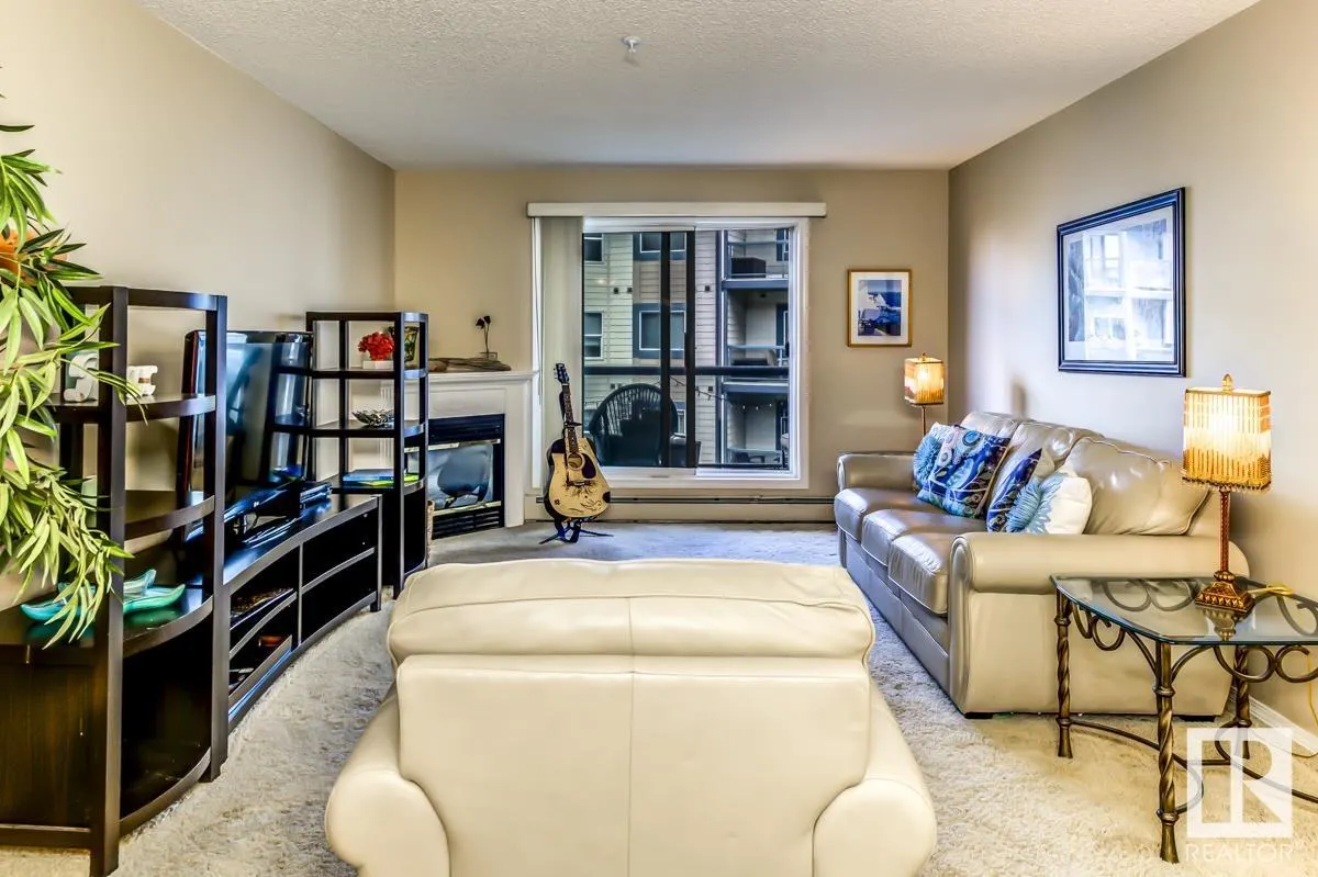 100 Foxhaven Drive