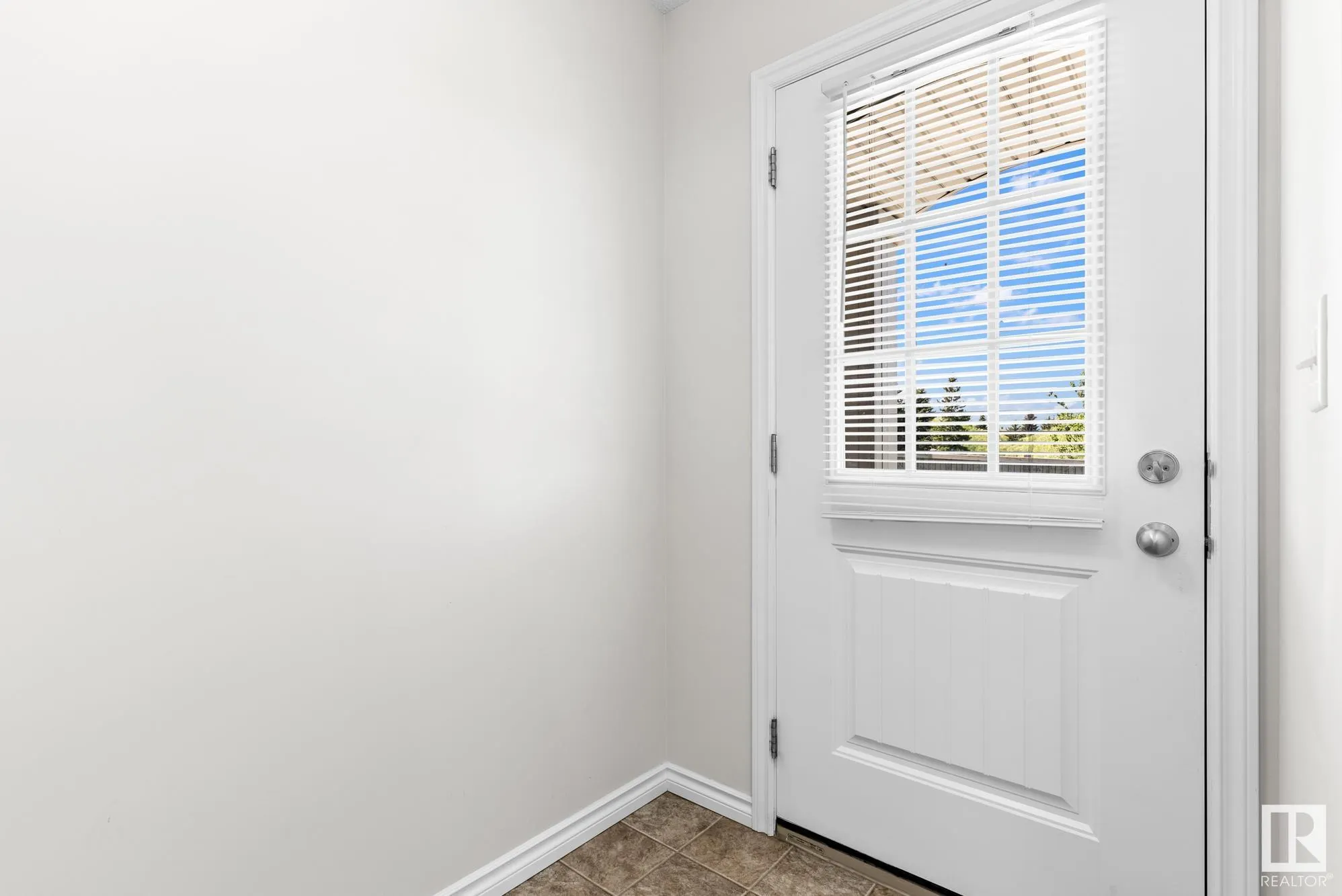 20 augustine Crescent