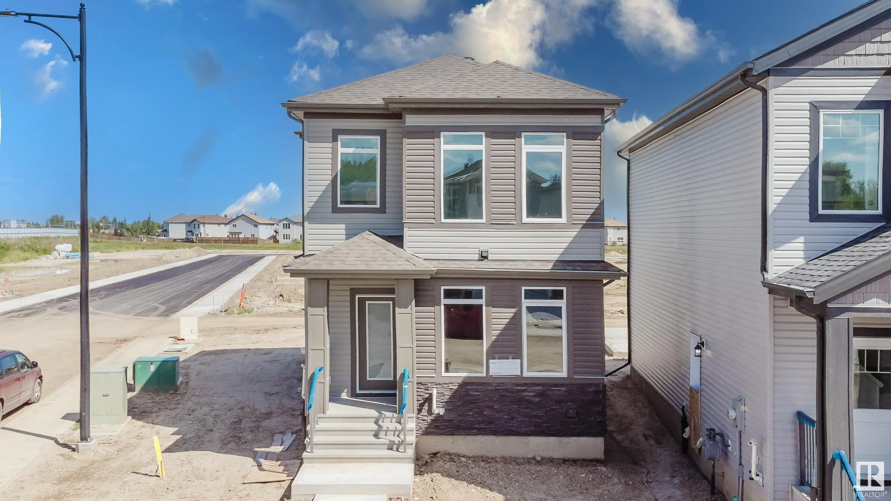 261 Munn Way
