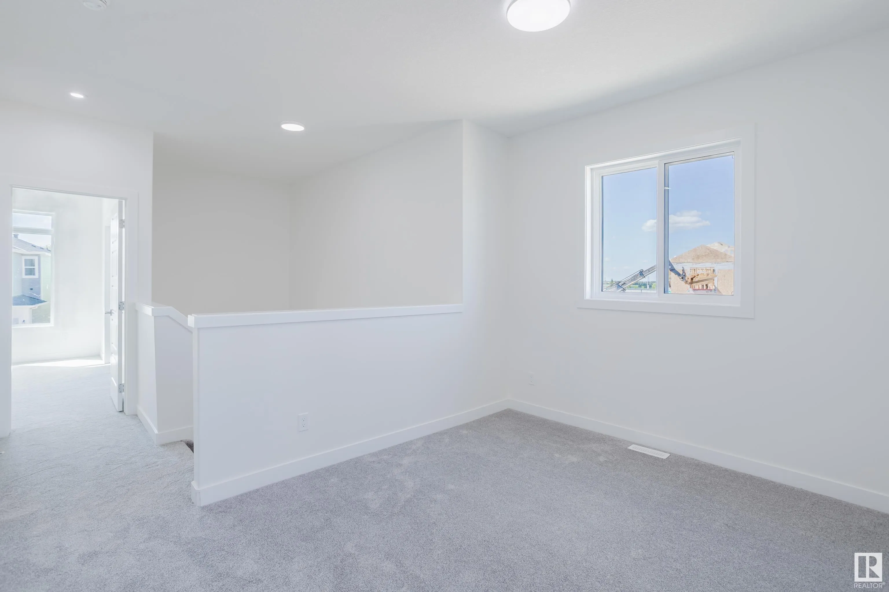 261 Munn Way