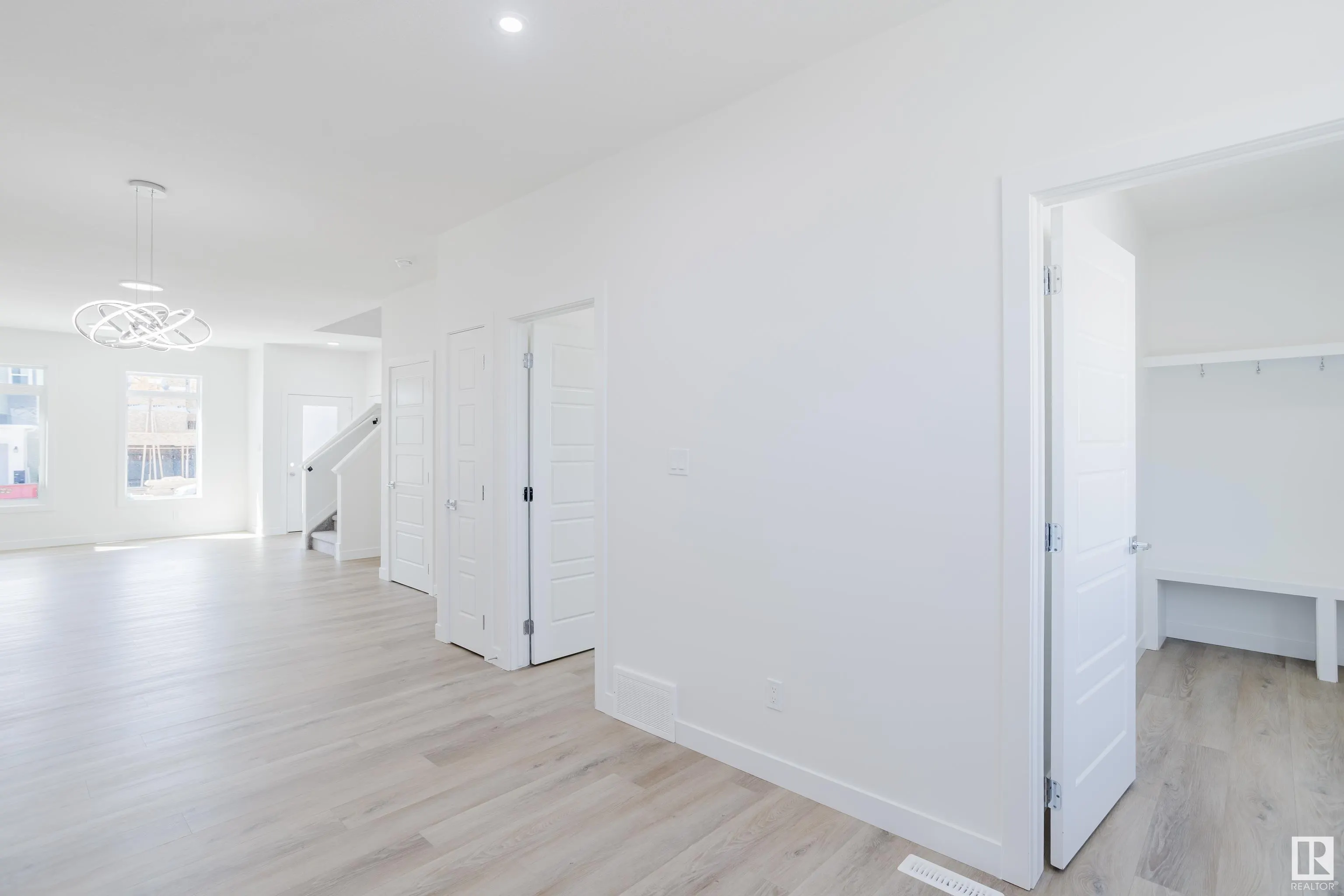 261 Munn Way
