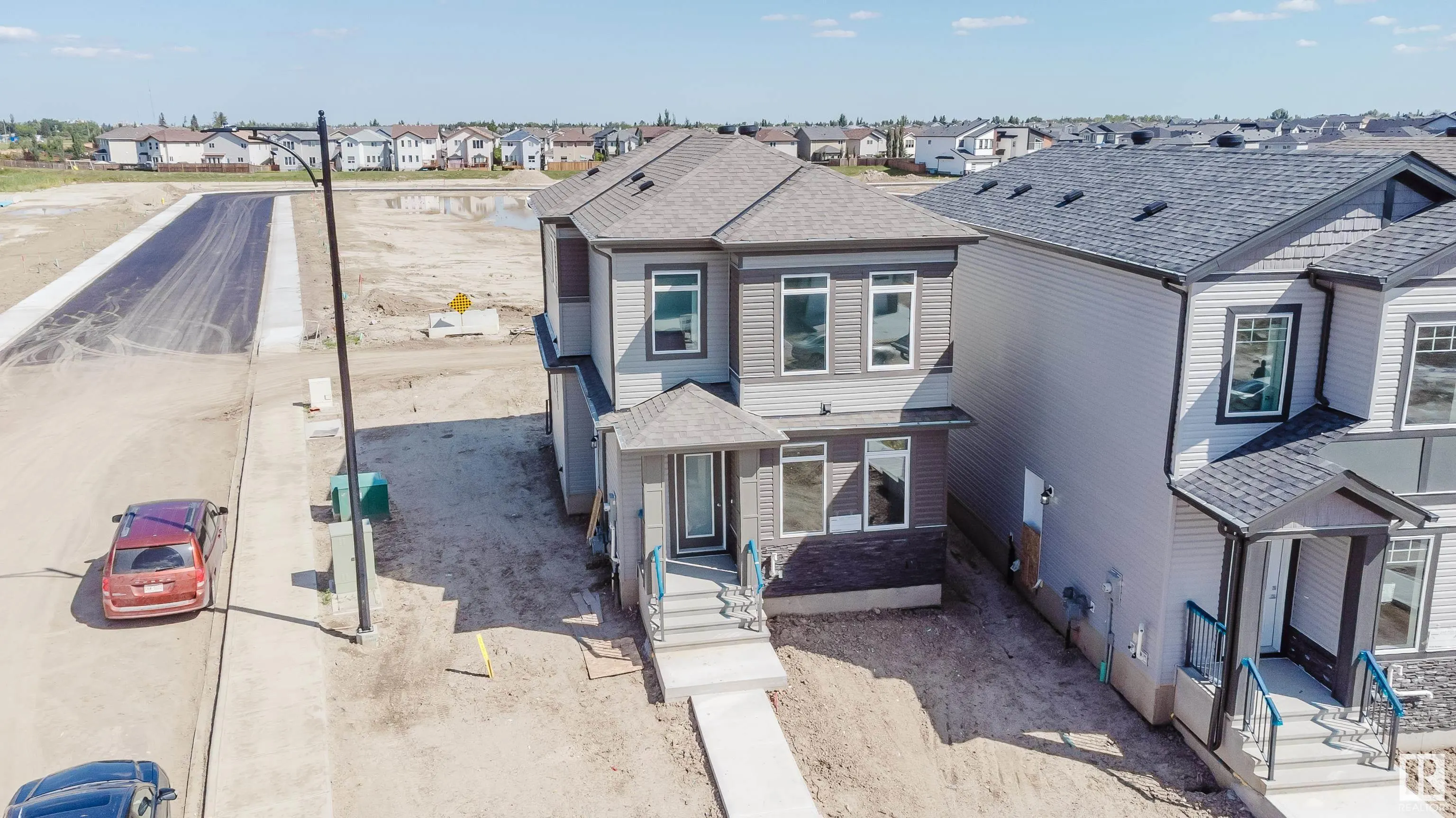 261 Munn Way