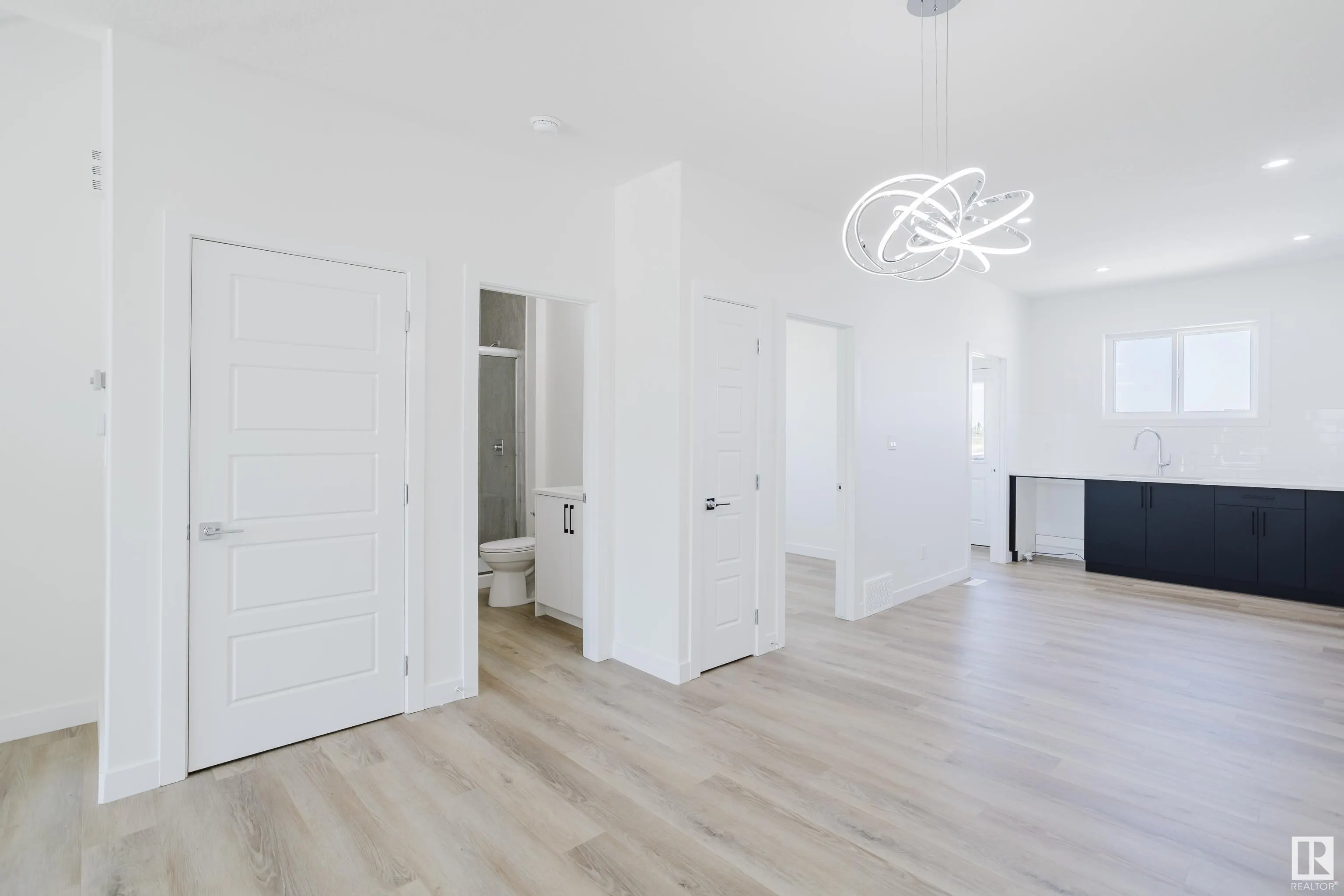 261 Munn Way