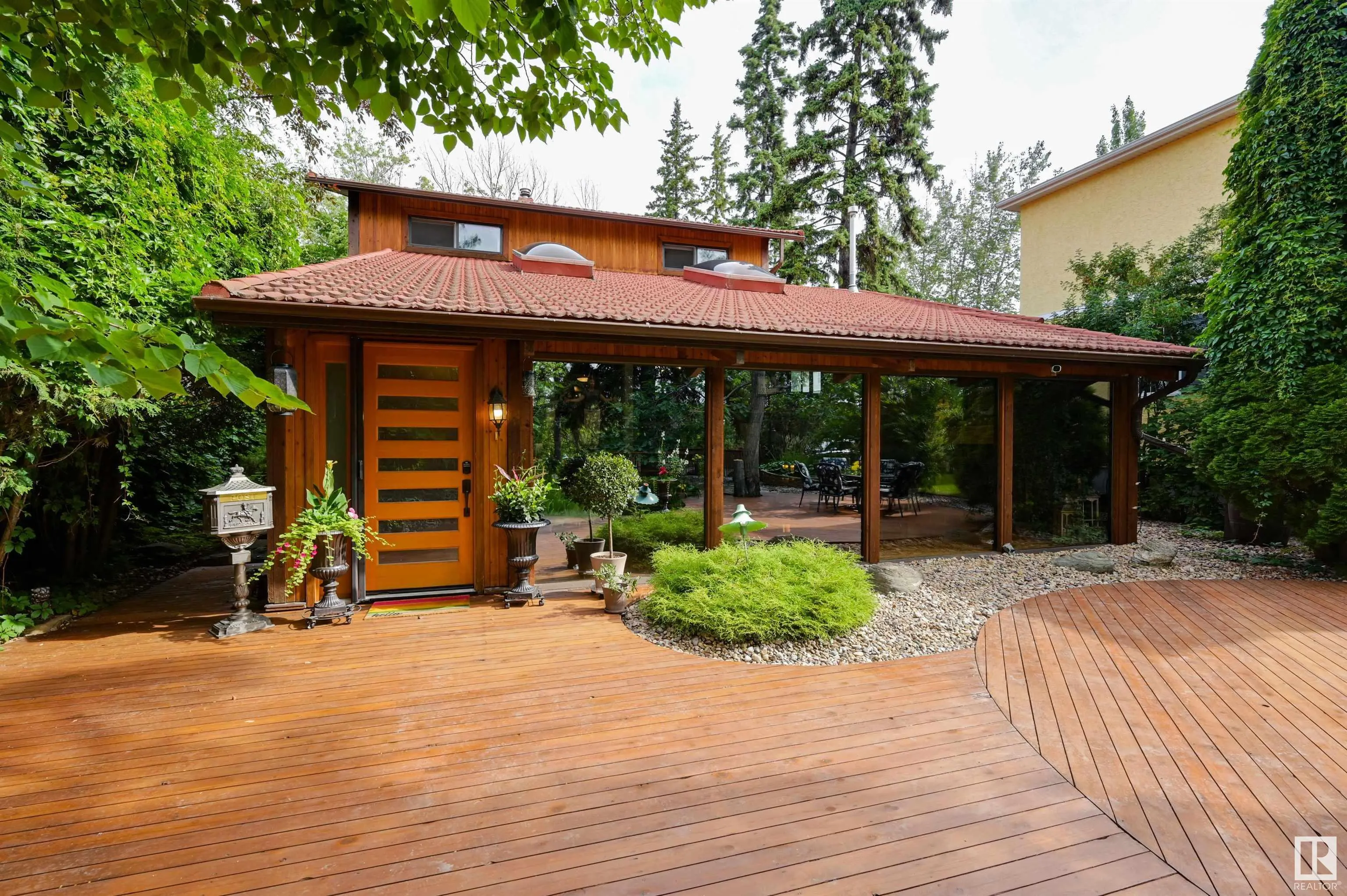 14228 RAVINE Drive