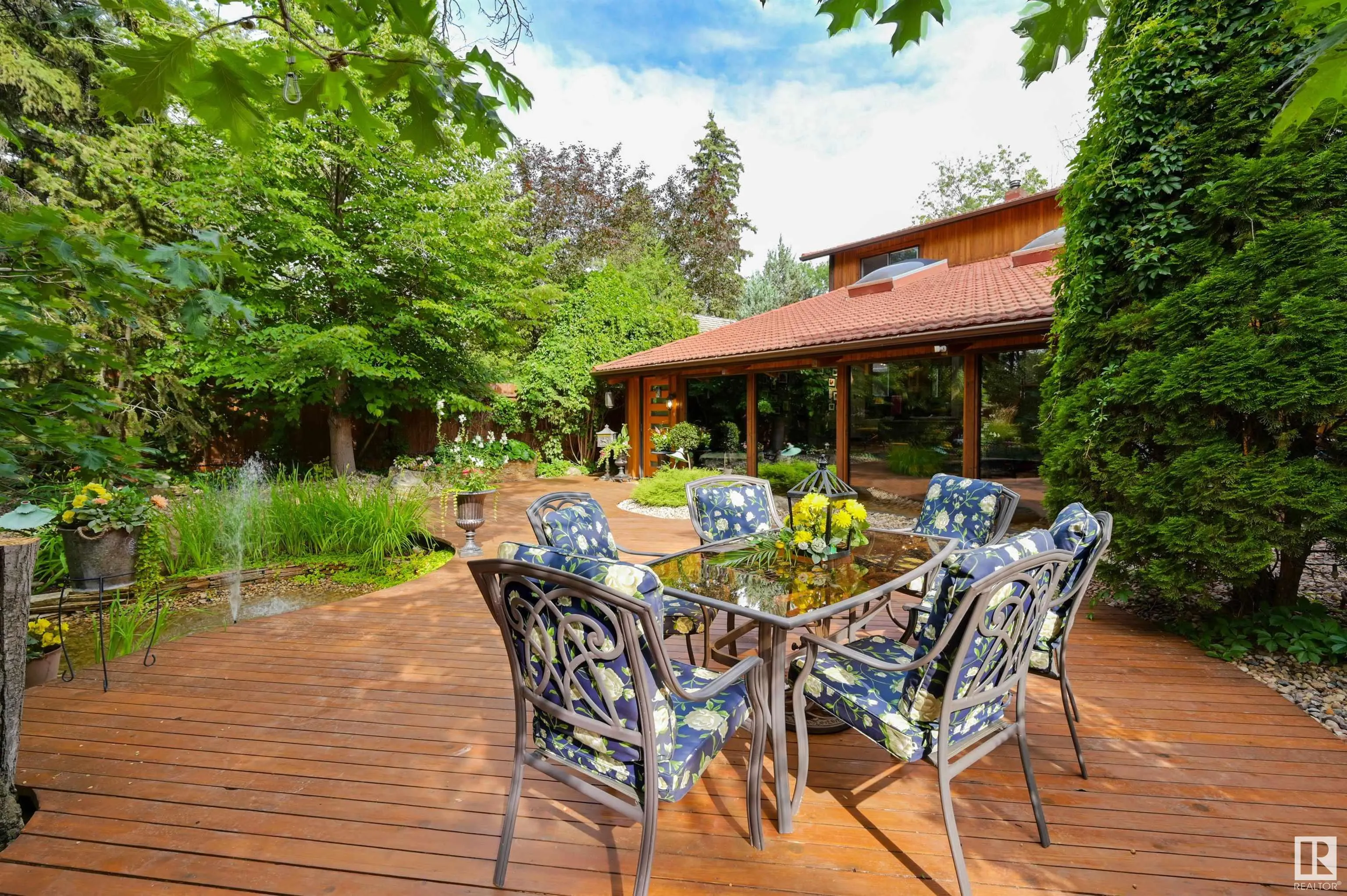 14228 RAVINE Drive