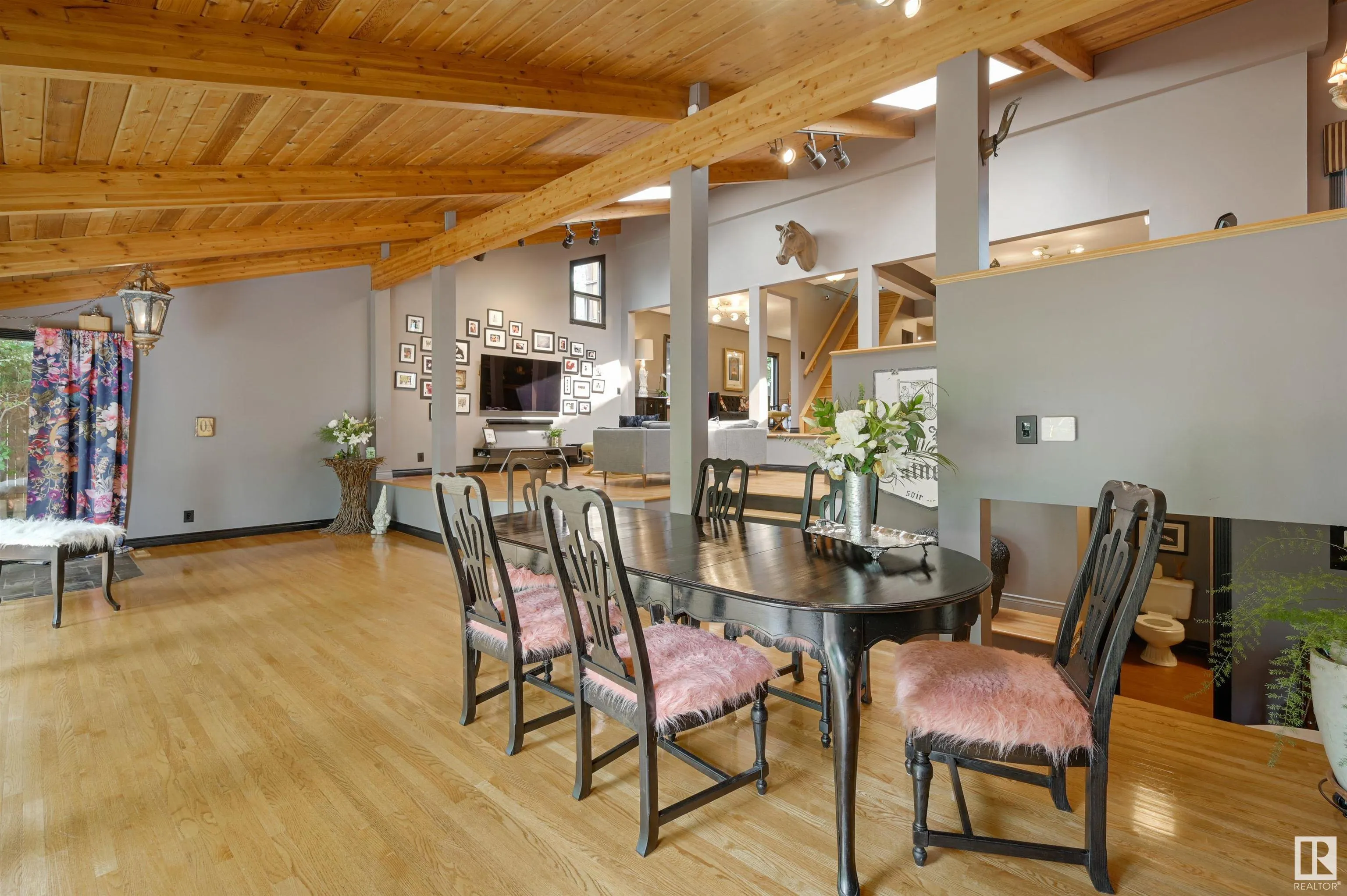 14228 RAVINE Drive