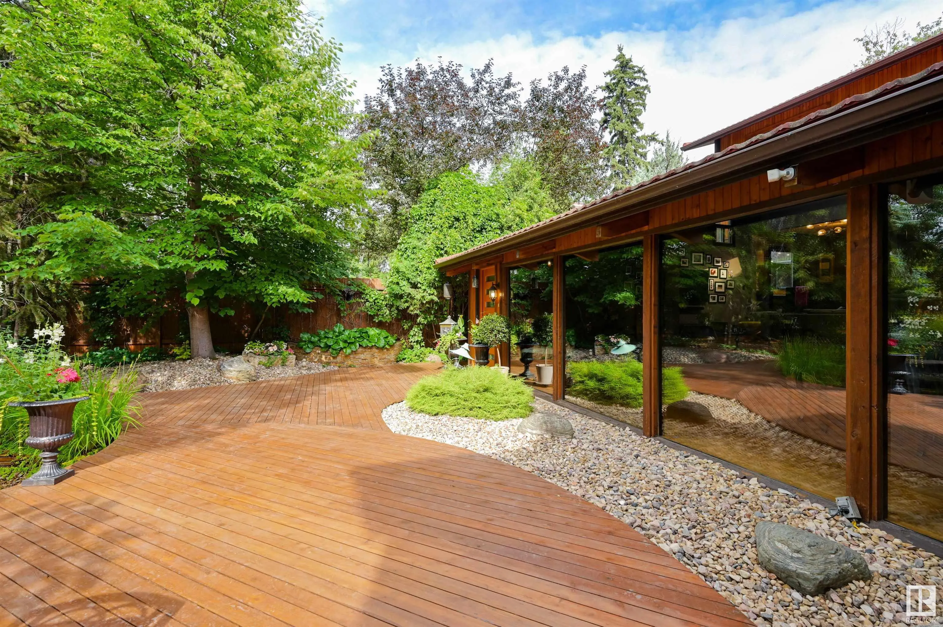 14228 RAVINE Drive