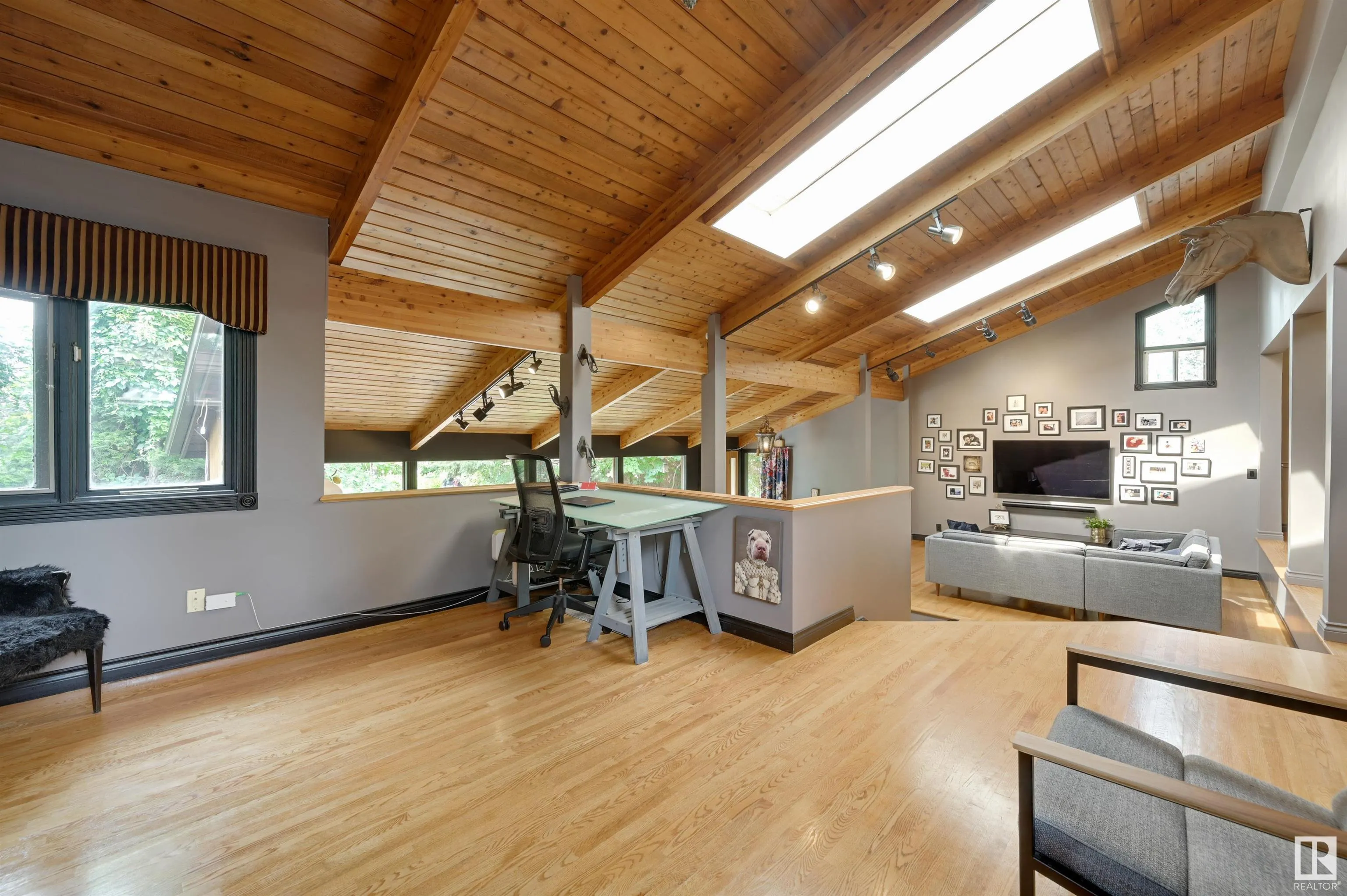 14228 RAVINE Drive
