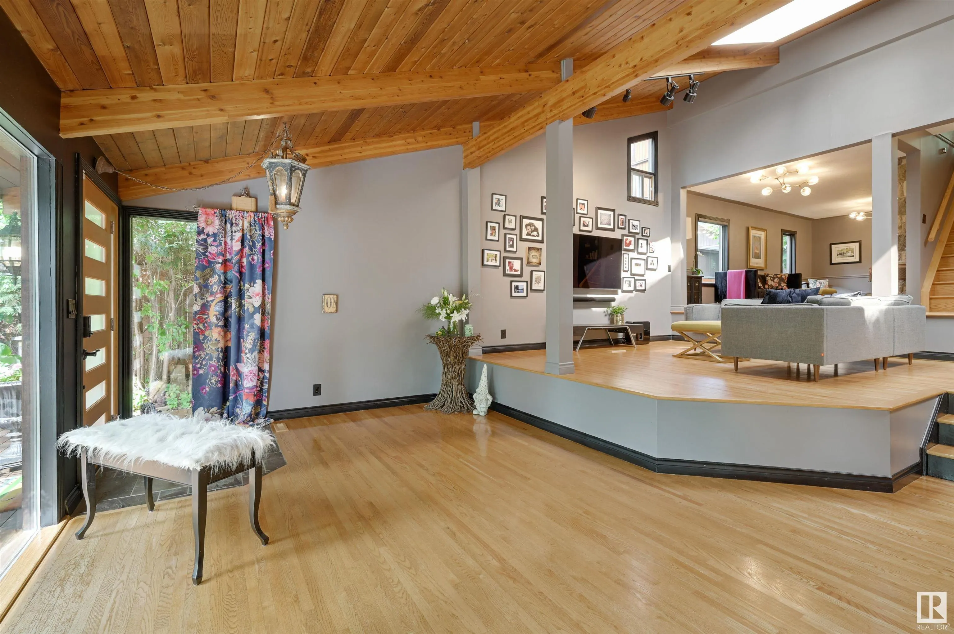 14228 RAVINE Drive