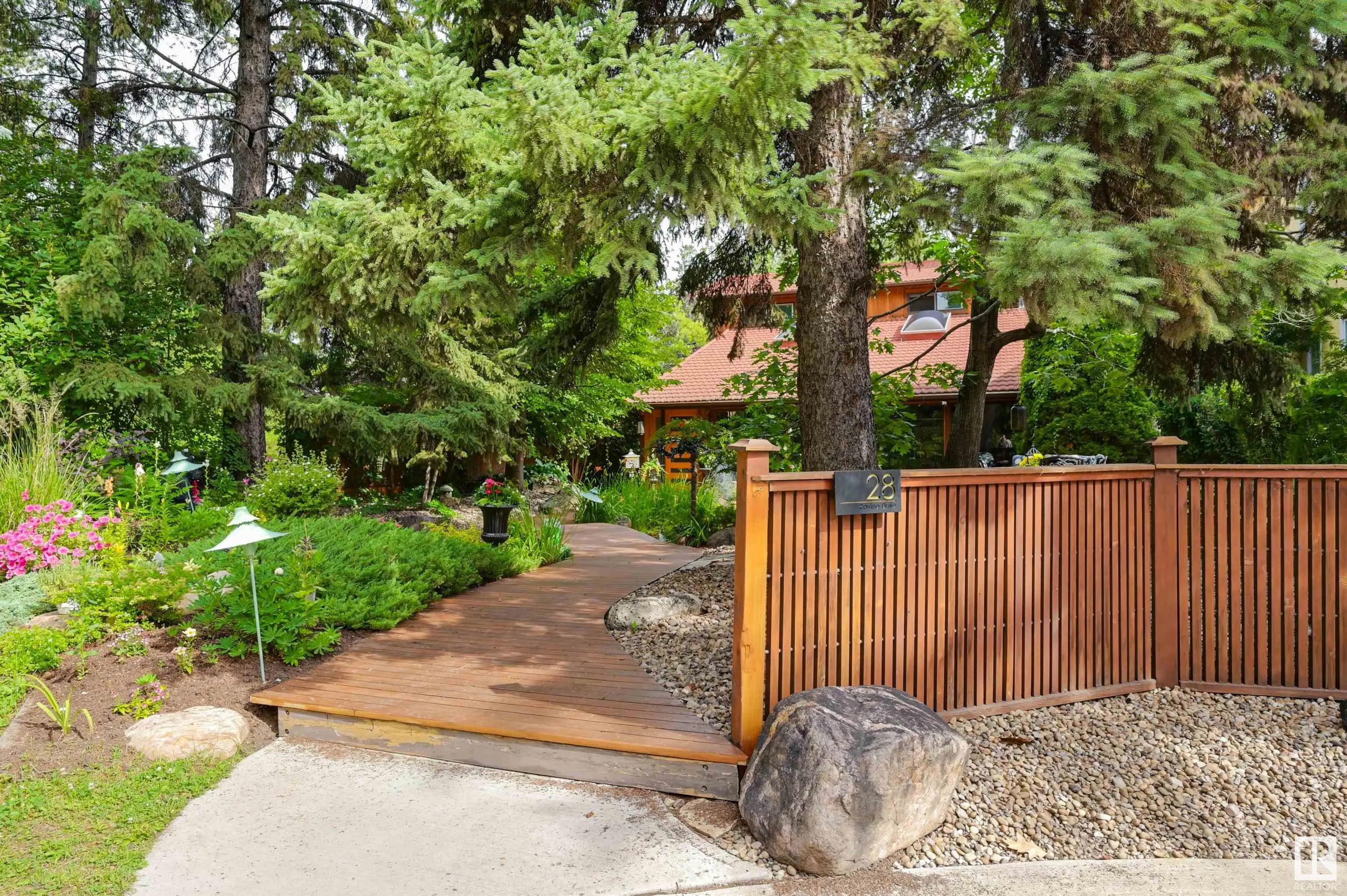 14228 RAVINE Drive