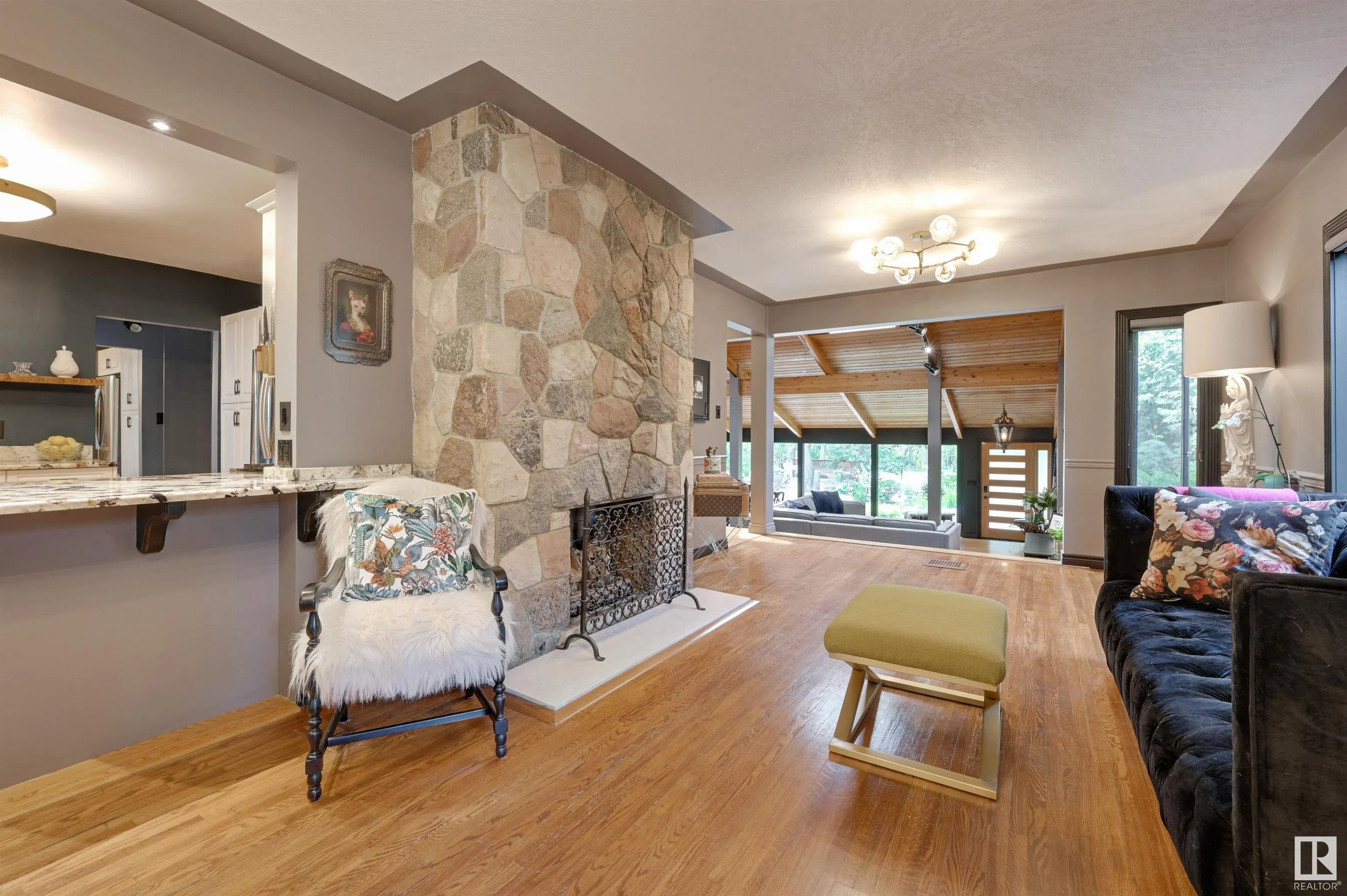 14228 RAVINE Drive