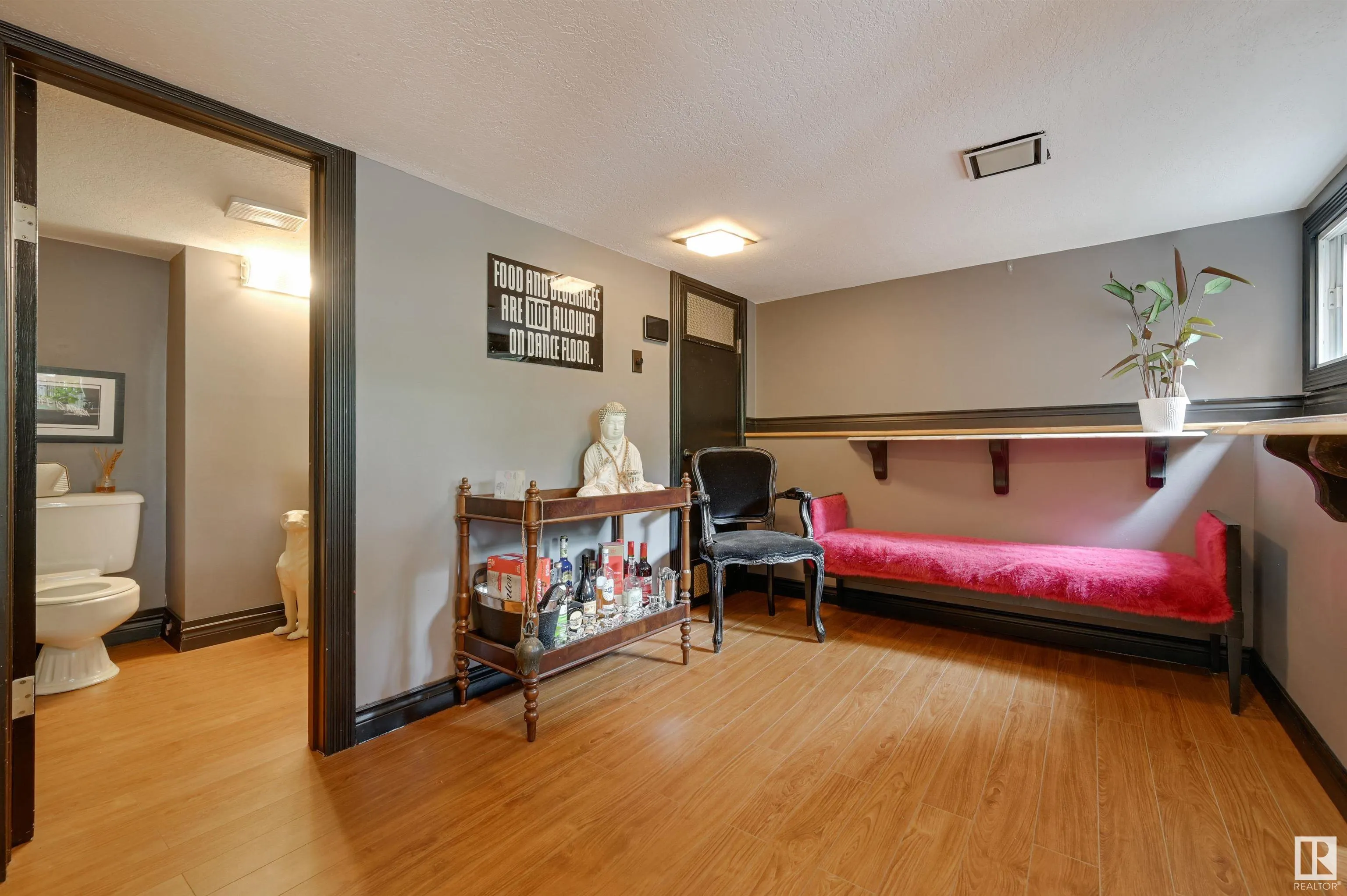 14228 RAVINE Drive
