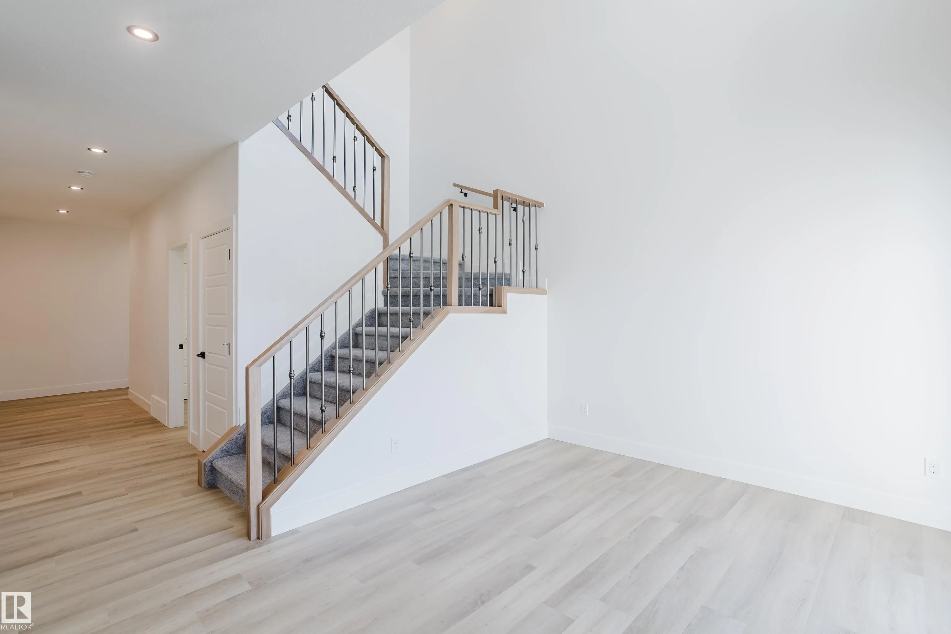 67 Meadowgrove Lane