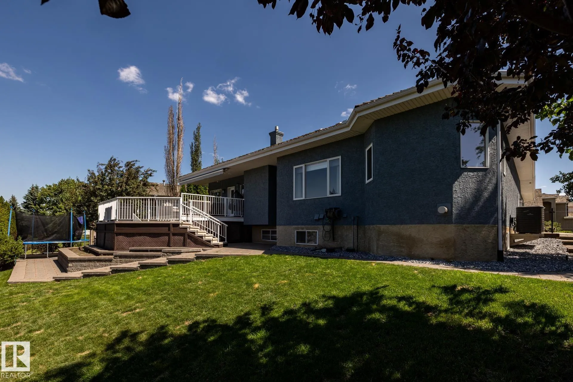 52304 RGE ROAD 233